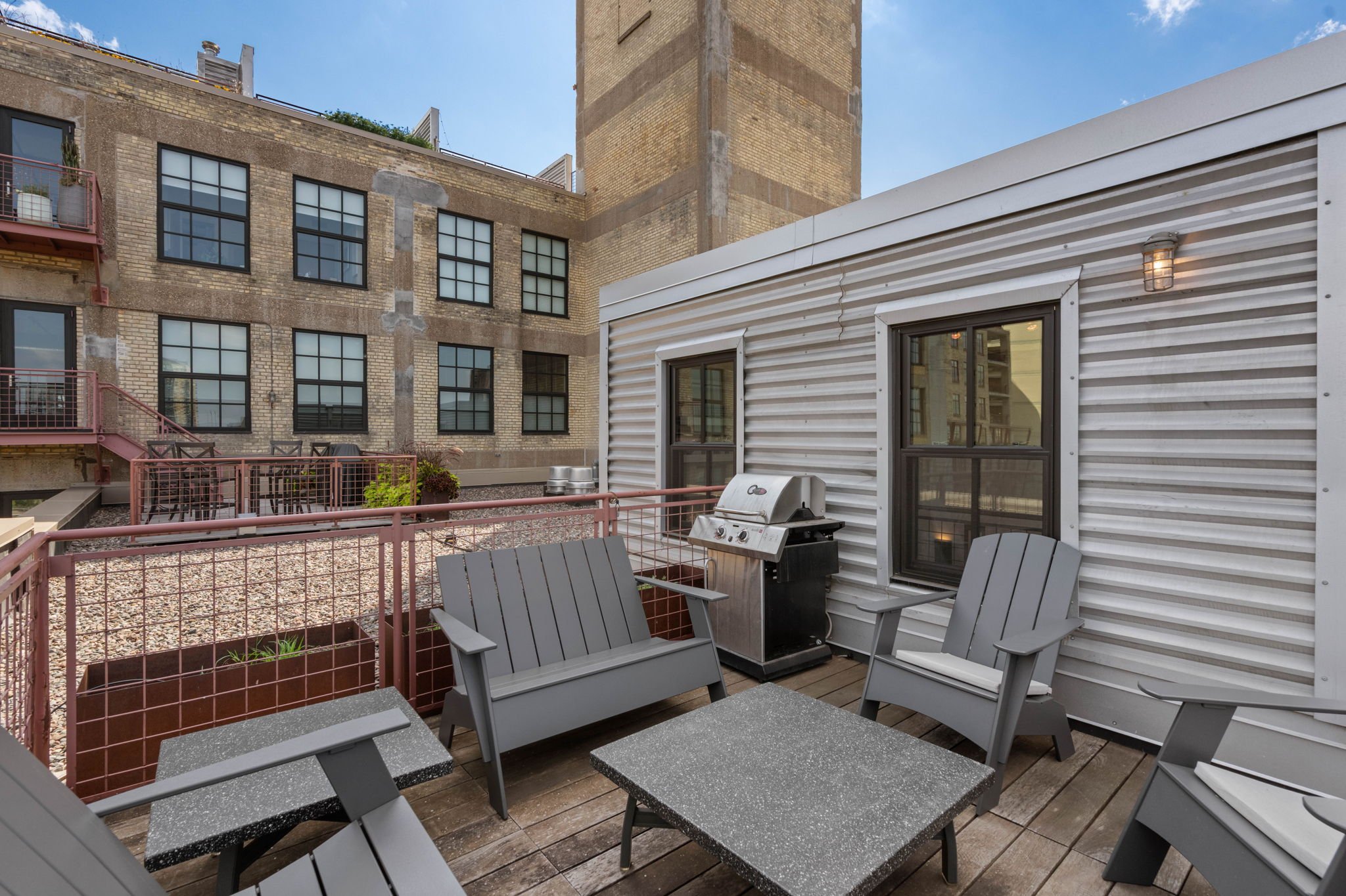 62-web-or-mls-117-portland-ave-302.jpg
