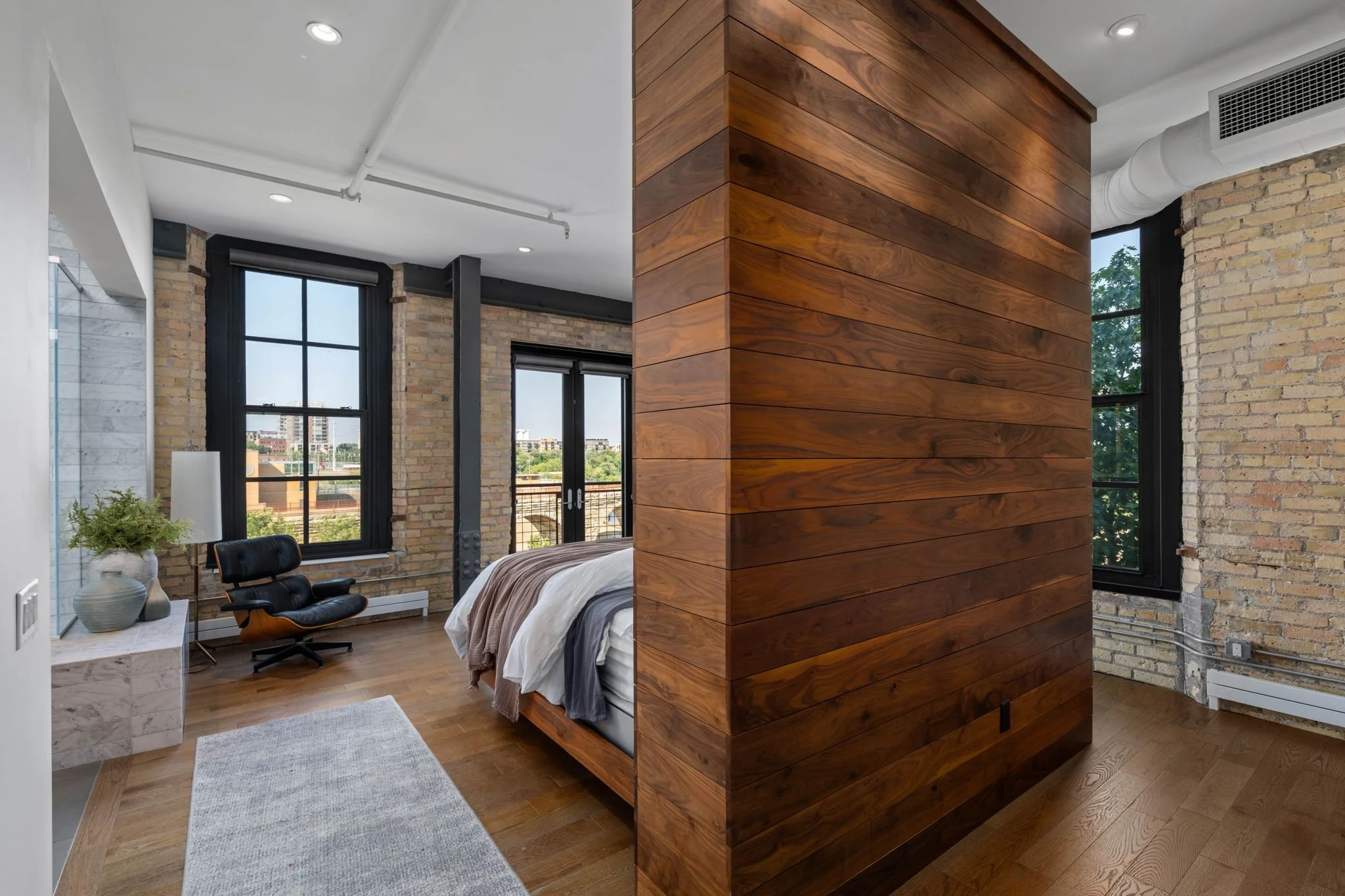 74-web-or-mls-117-portland-ave-302.jpg