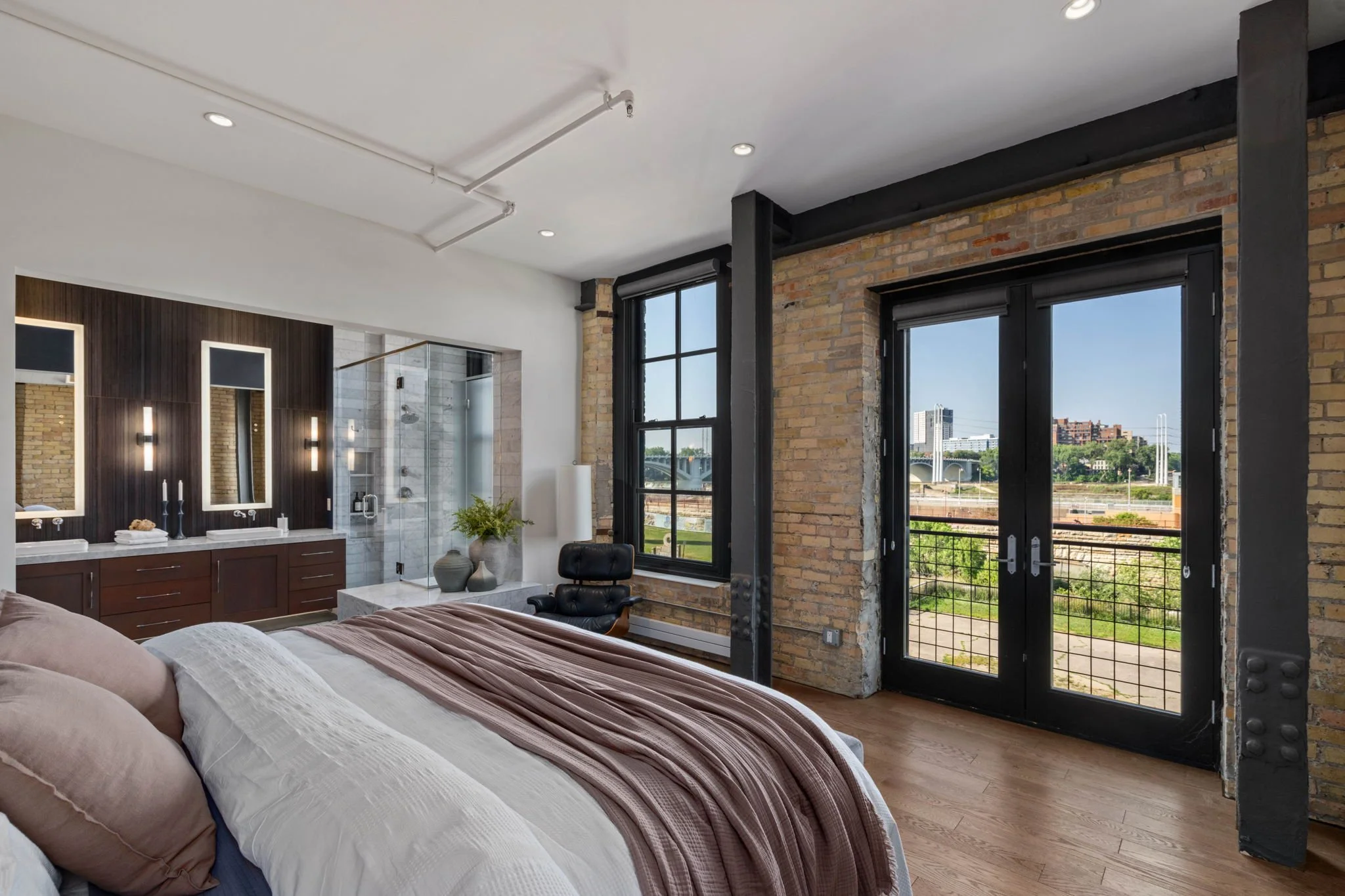 75-web-or-mls-117-portland-ave-302.jpg
