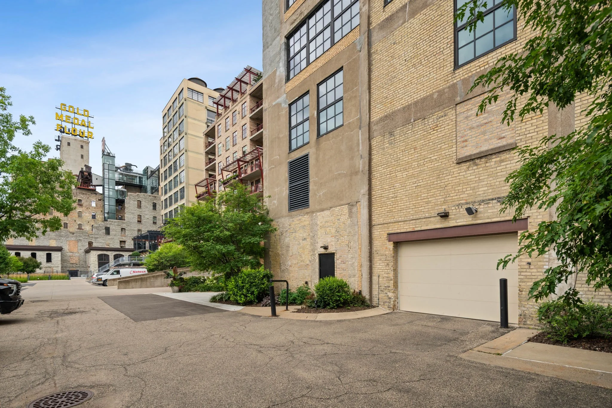 96-web-or-mls-117-portland-ave-302.jpg