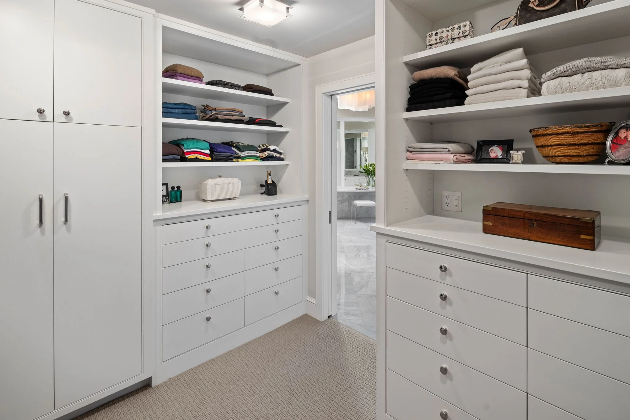 24-web-or-mls-110-bank-st-se-l2801.jpg