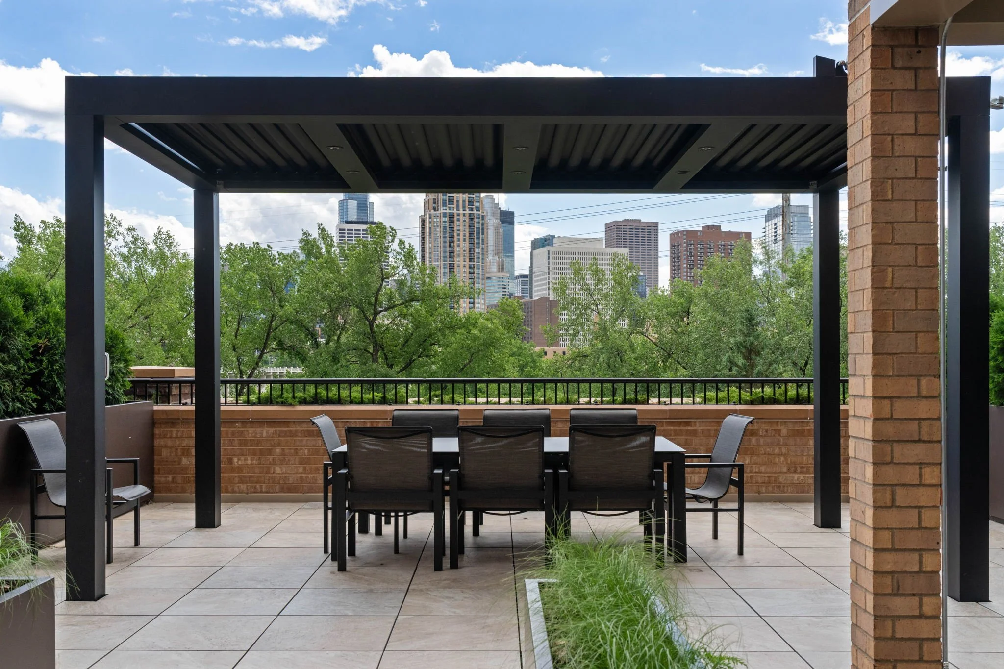 73-web-or-mls-110-bank-st-se-l2801.jpg