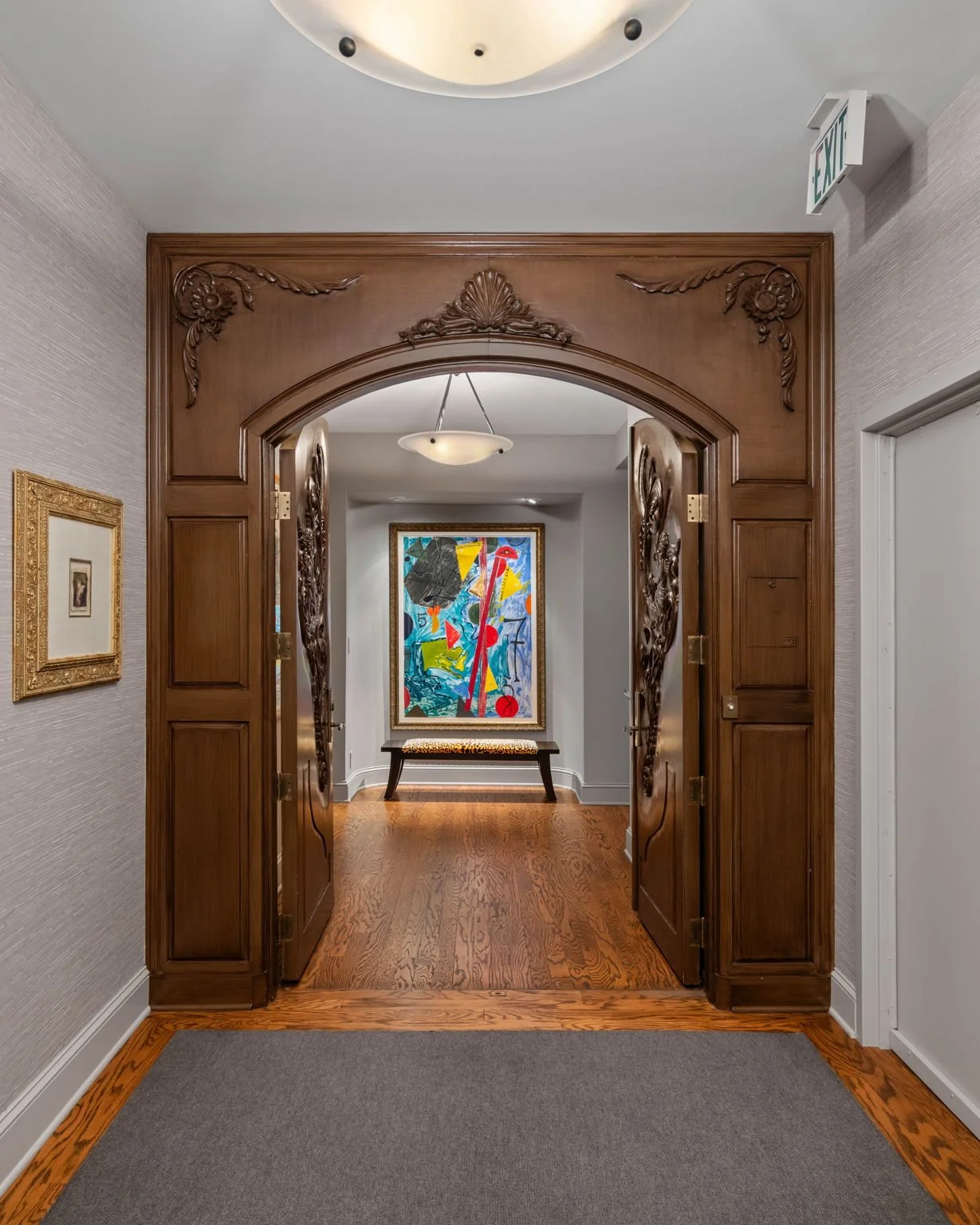 29-web-or-mls-110-bank-st-se-l2801.jpg