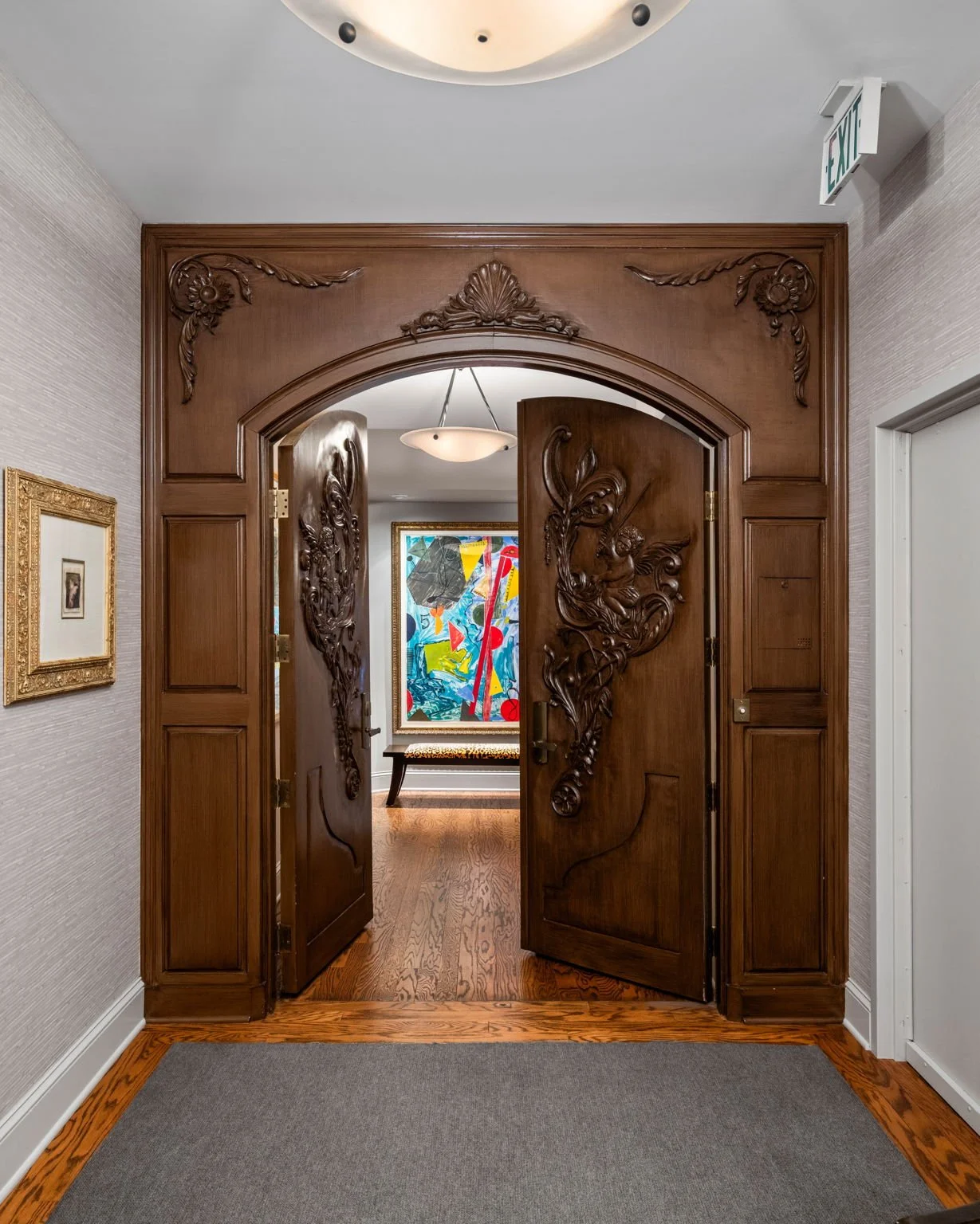 30-web-or-mls-110-bank-st-se-l2801.jpg