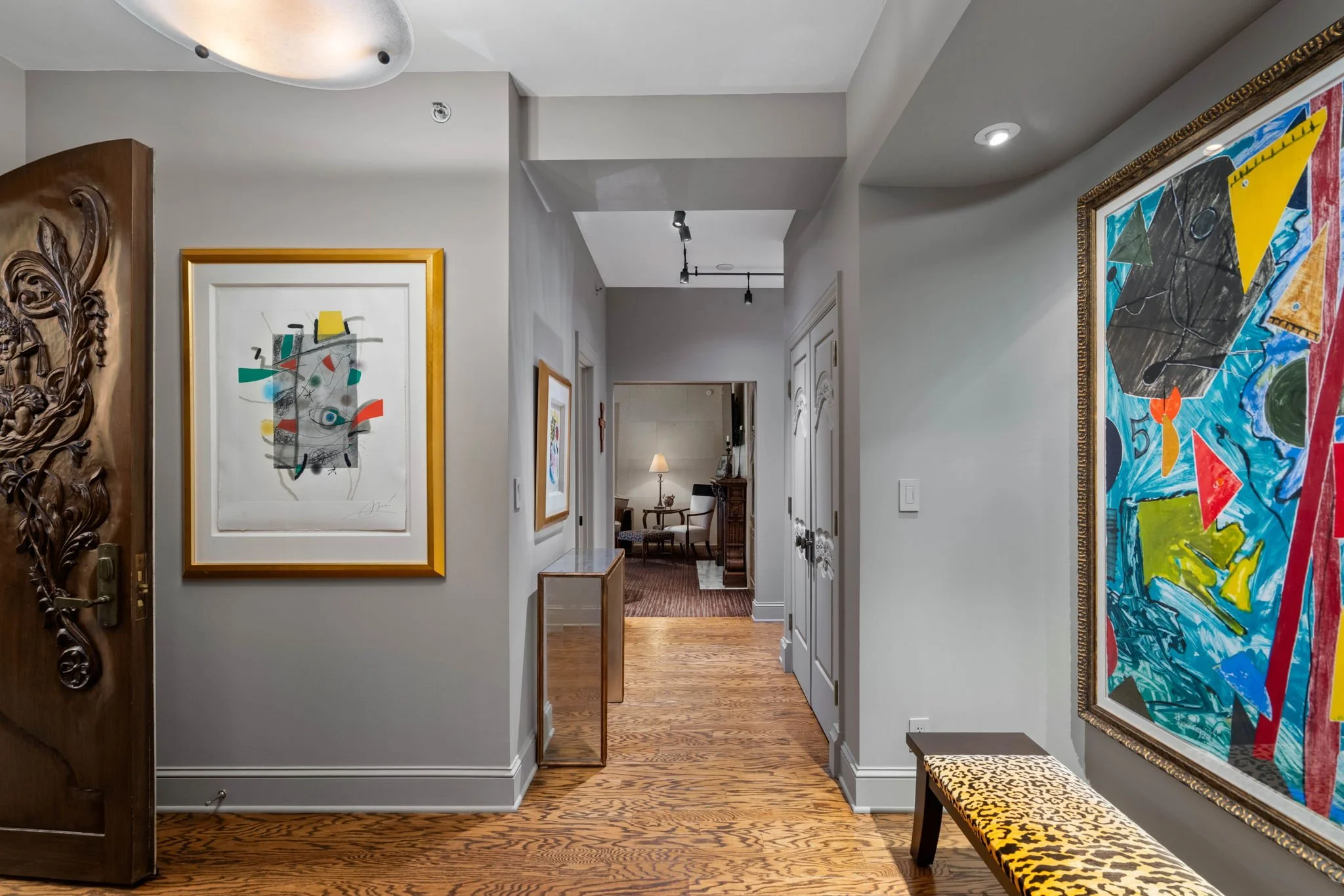 31-web-or-mls-110-bank-st-se-l2801.jpg