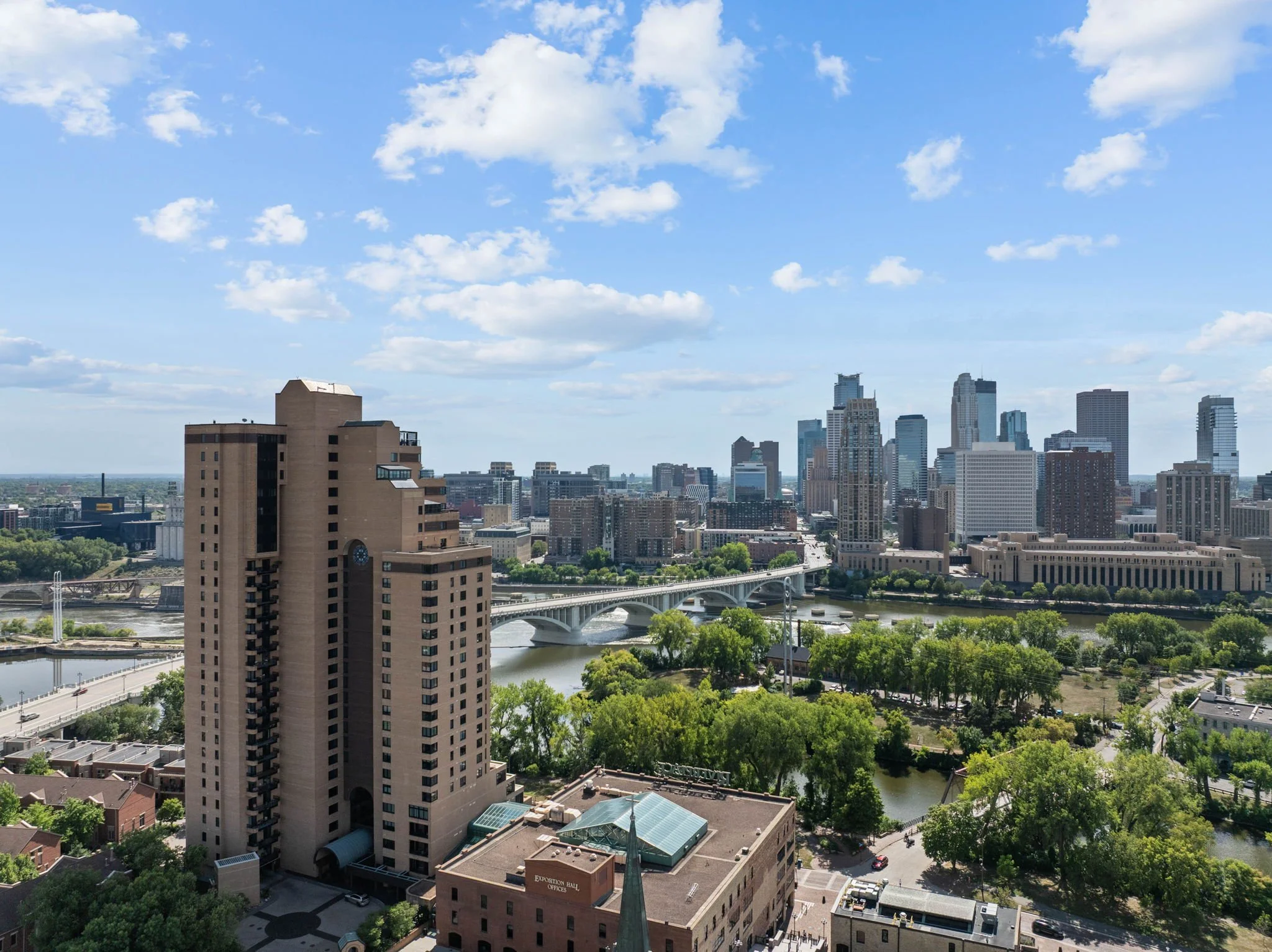 103-web-or-mls-110-bank-st-se-l2801.jpg