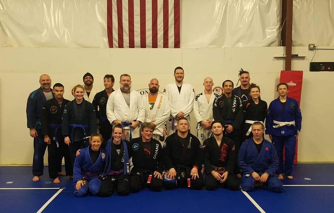 Super great High Road BJJ class tonight at Wall2Wall Martial Arts.  Positional drills, a quick technique class and multiple shark tank rounds! Congratulations to @kyriebrezee on getting her PURPLE BELT and @w2wma for receiving a third stripe on his b