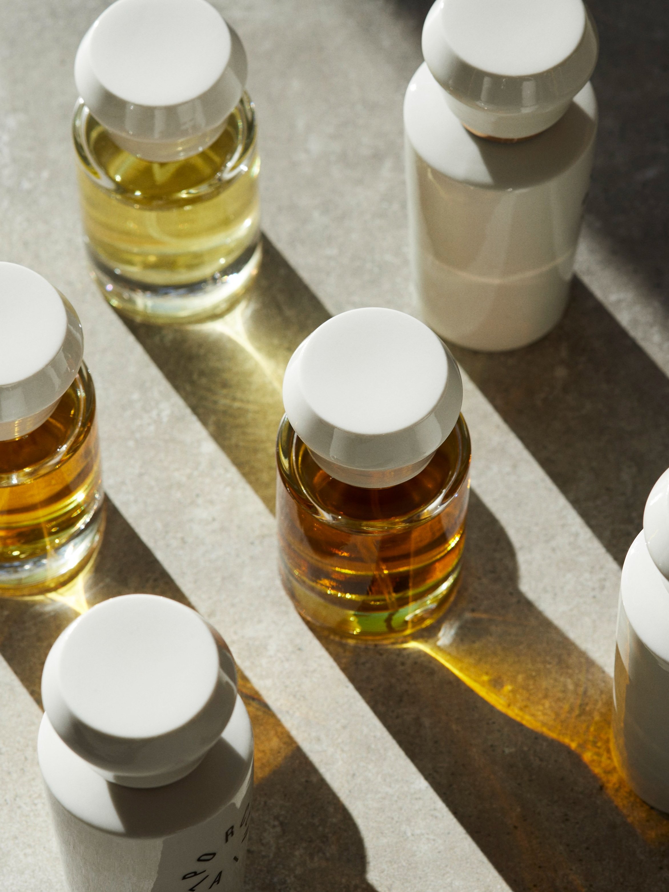JesperDrejerRundt_PorcelainPerfumery_21+%281%29.jpg