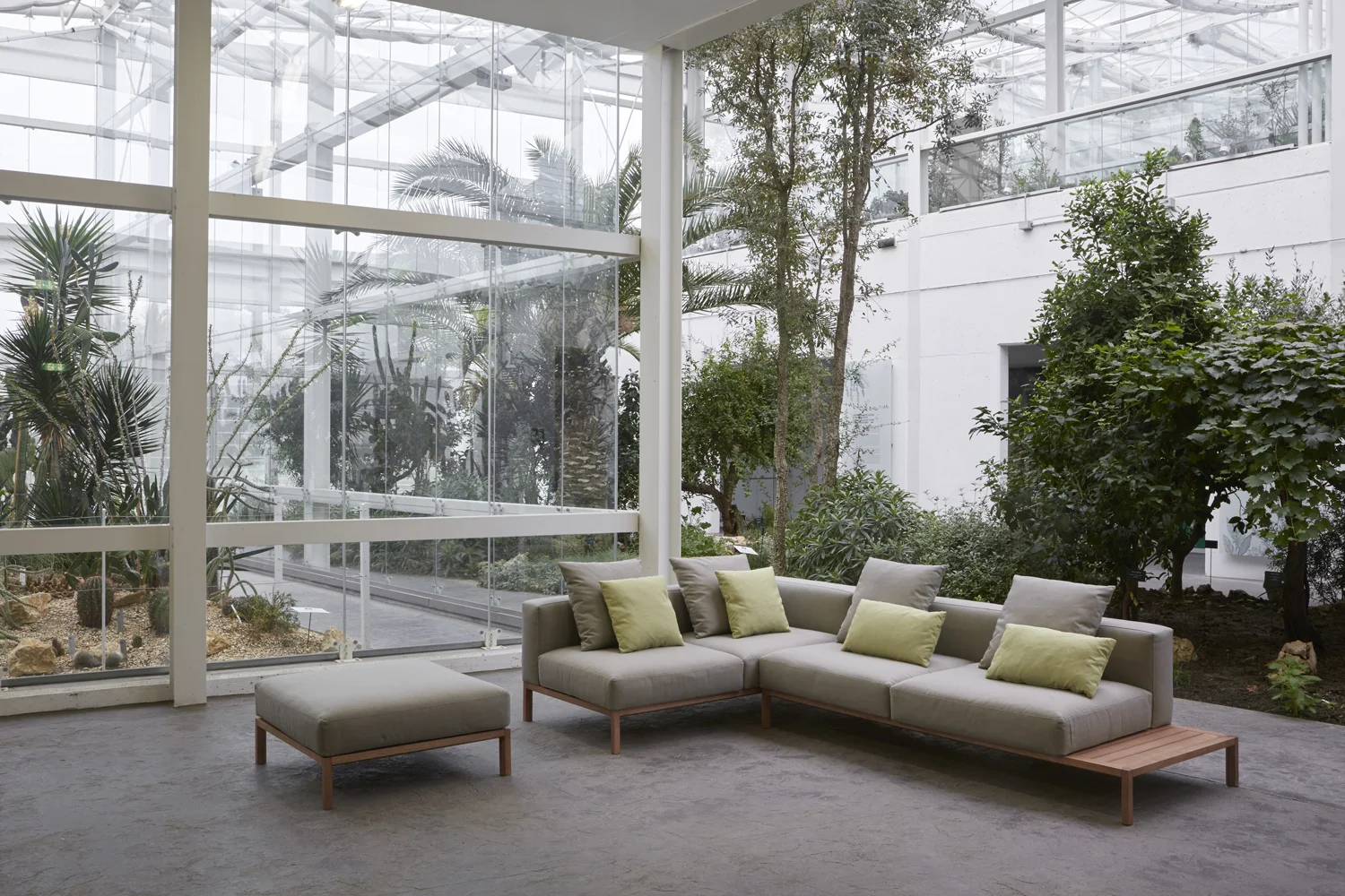 HOME & CONTRACT BY WOW ITALY