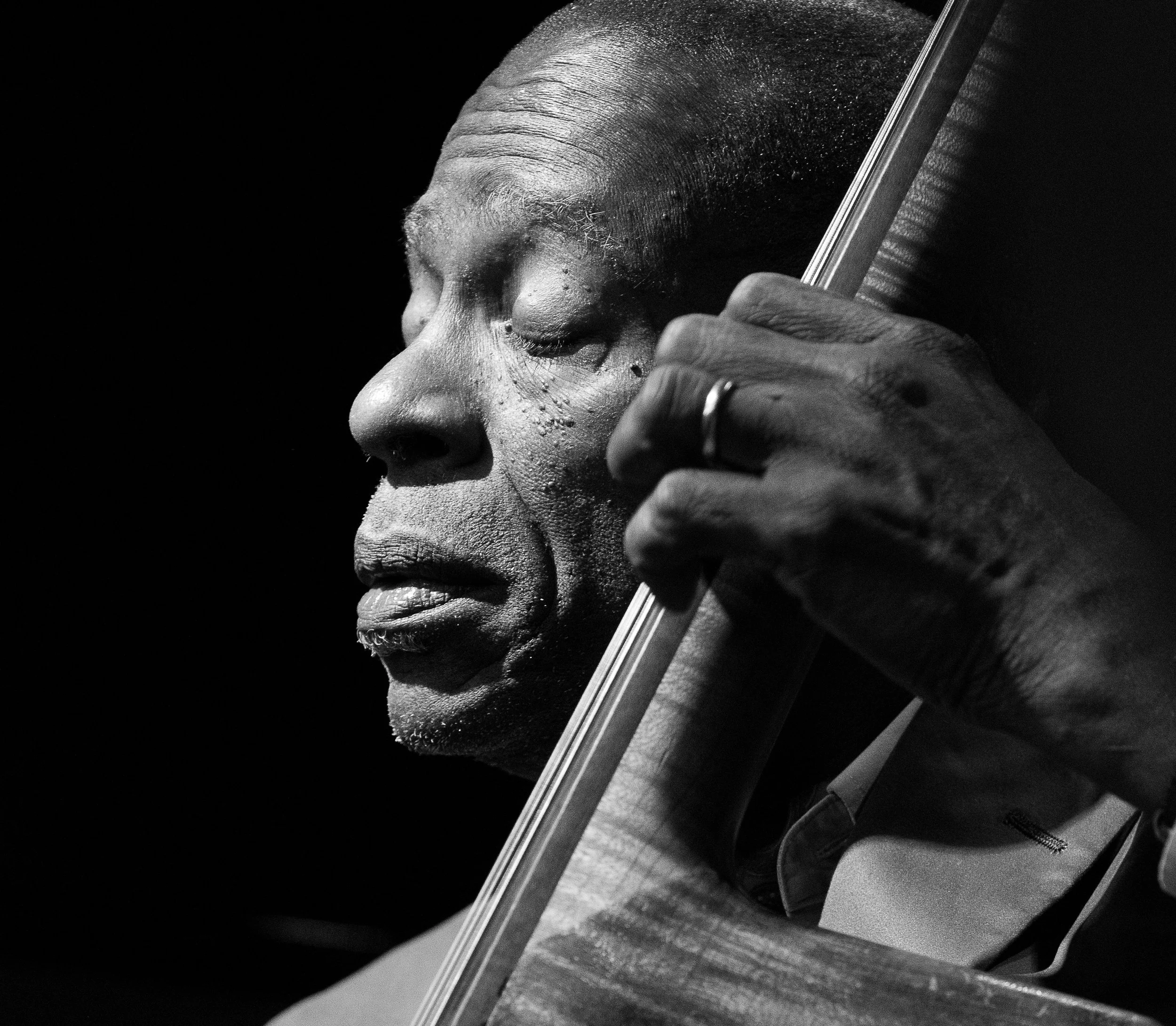 CURTIS LUNDY