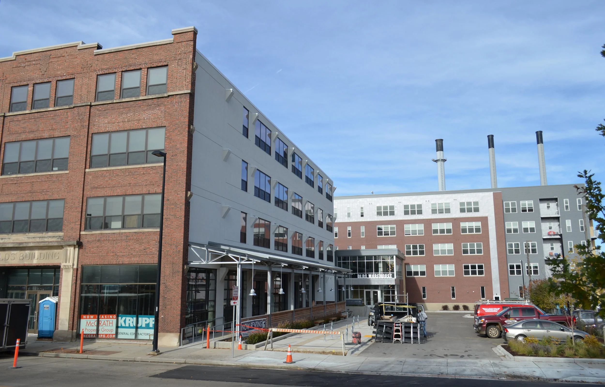 Olds_Ext_Entry Approach 2_18_1031.JPG