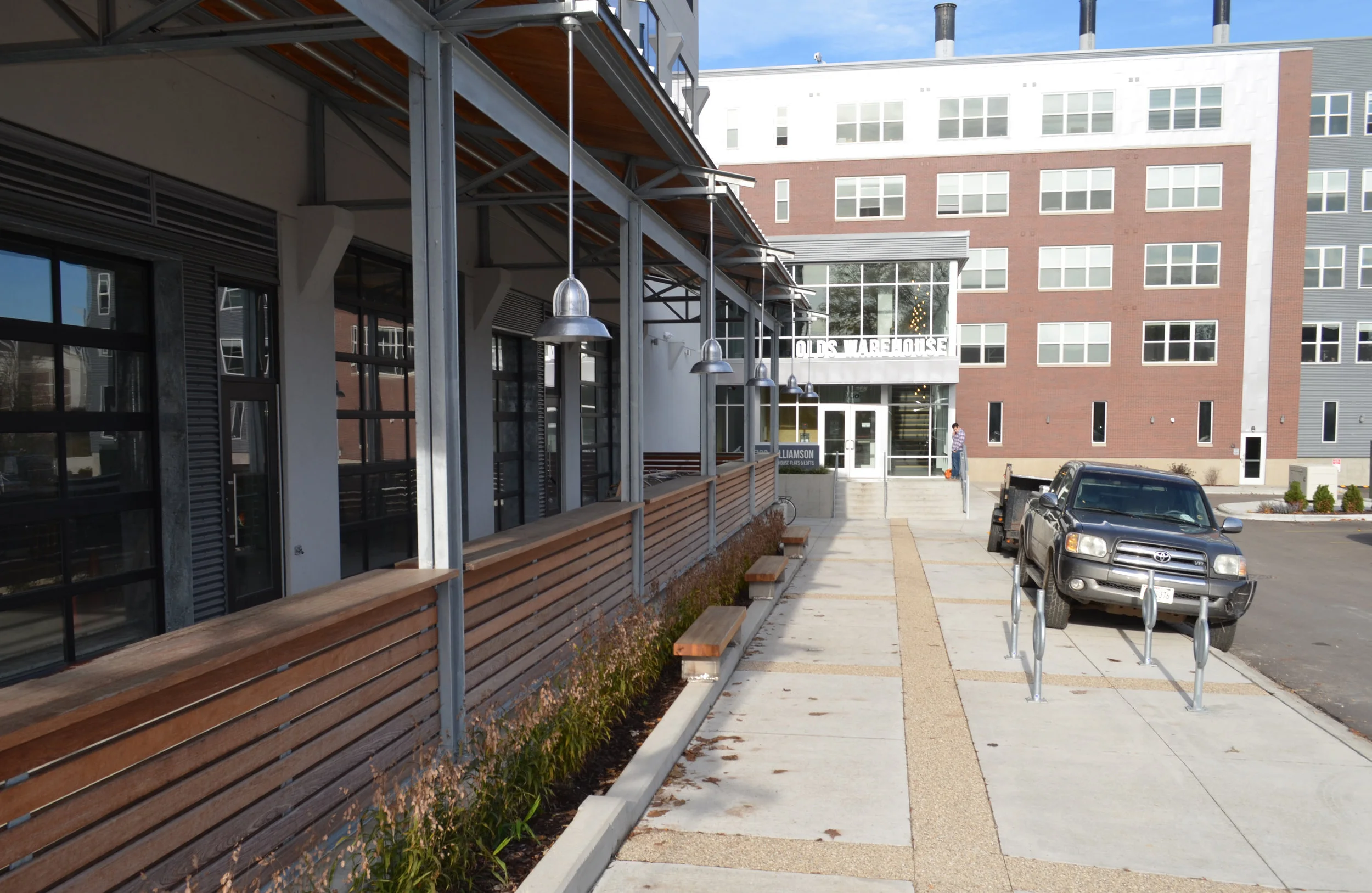 Olds_Ext_Entry Approach 6_18_1031.JPG