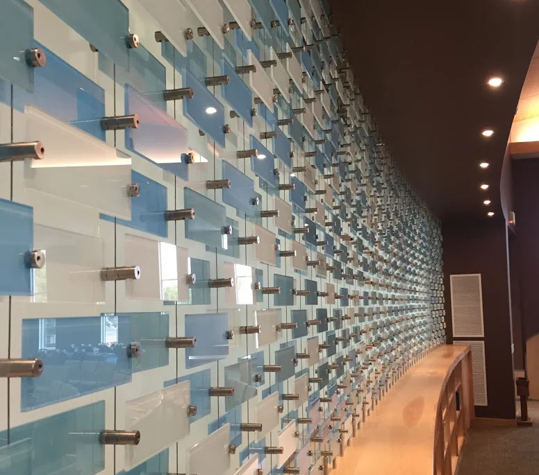 BIC_Int_Sanct Mem Wall_17_0601.JPG