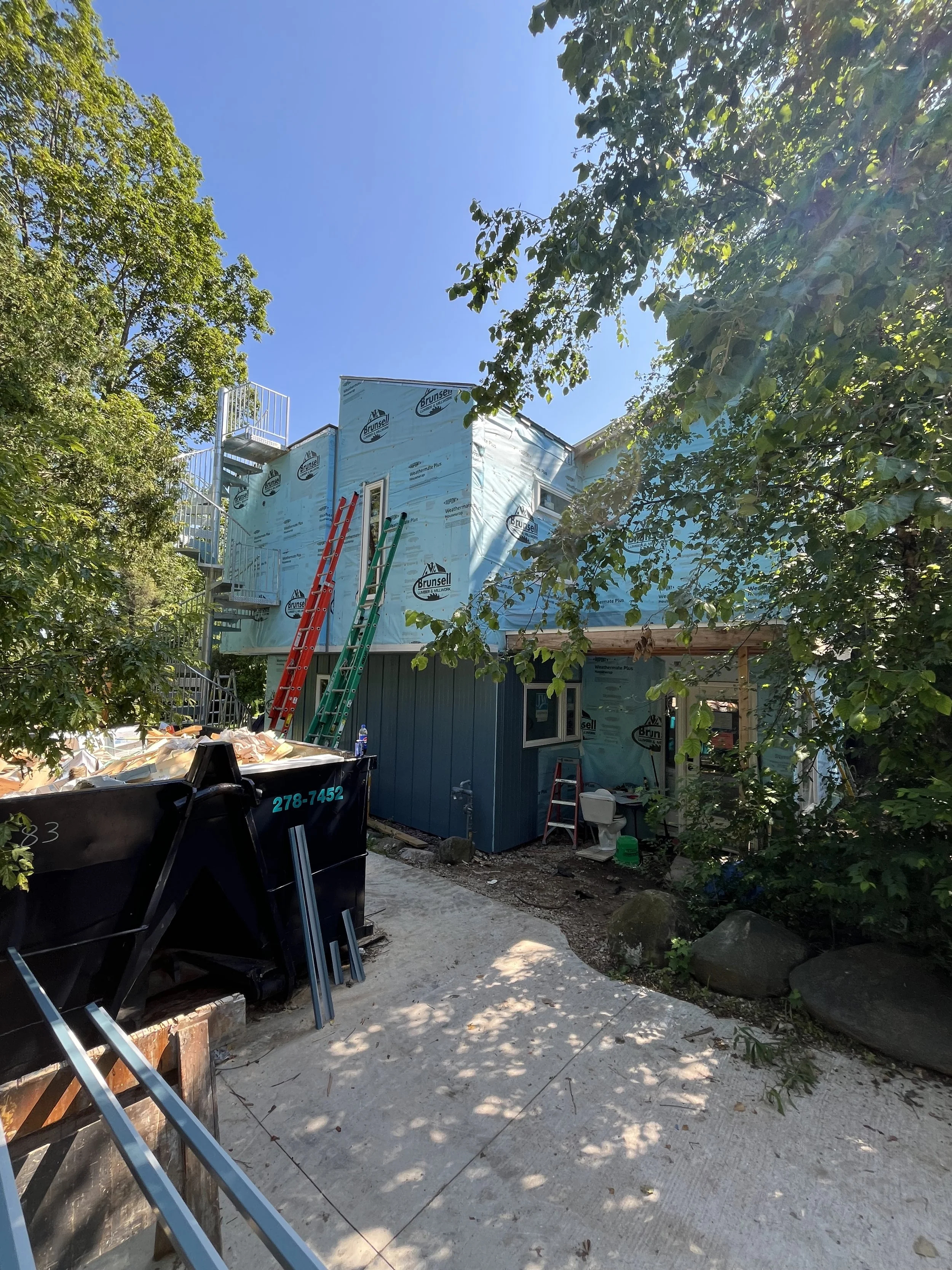 Schmitz Cabin_Build 2A.jpg