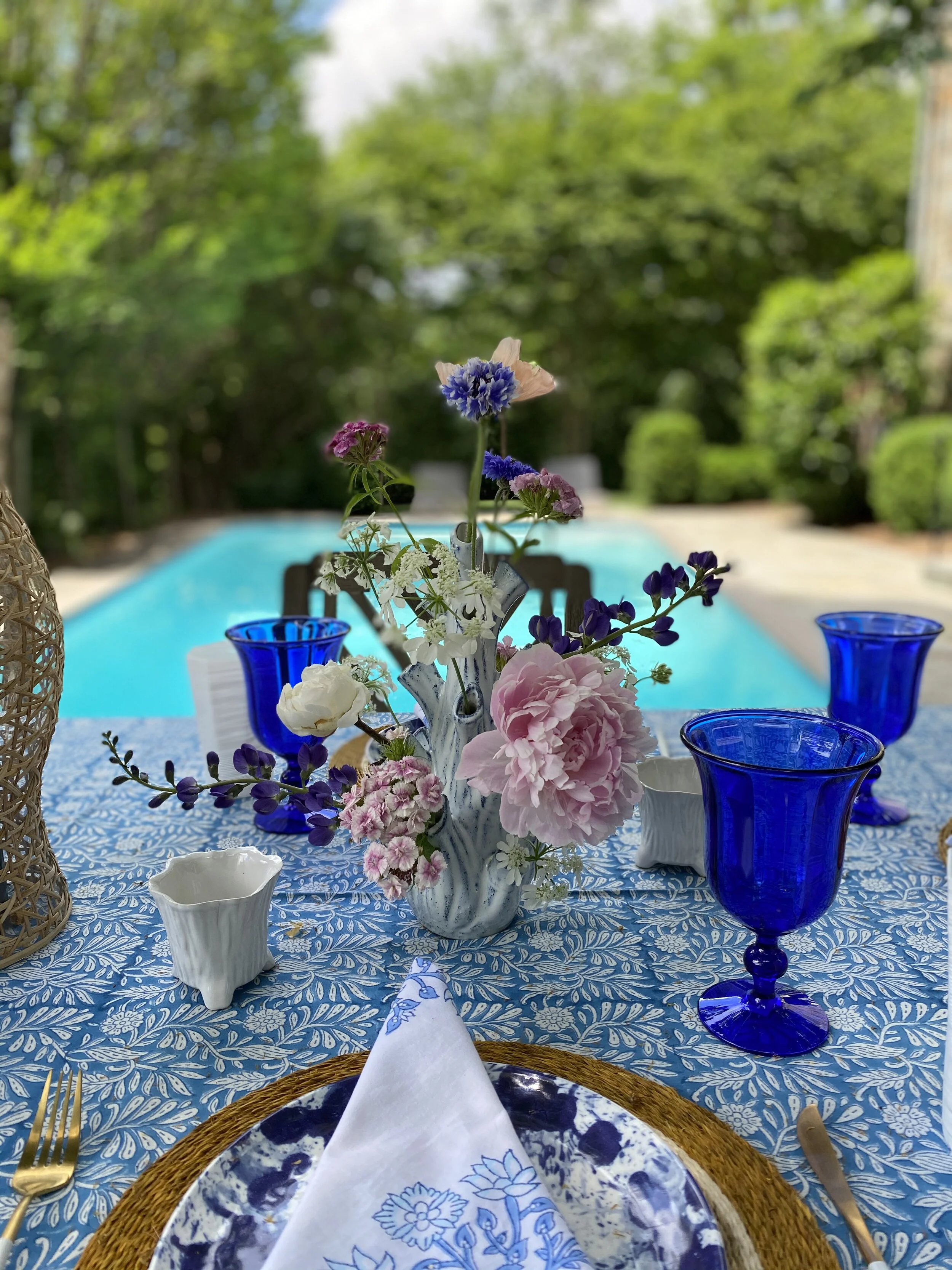 5A49C586-C5CB-423D-BF16-12CA992F711E