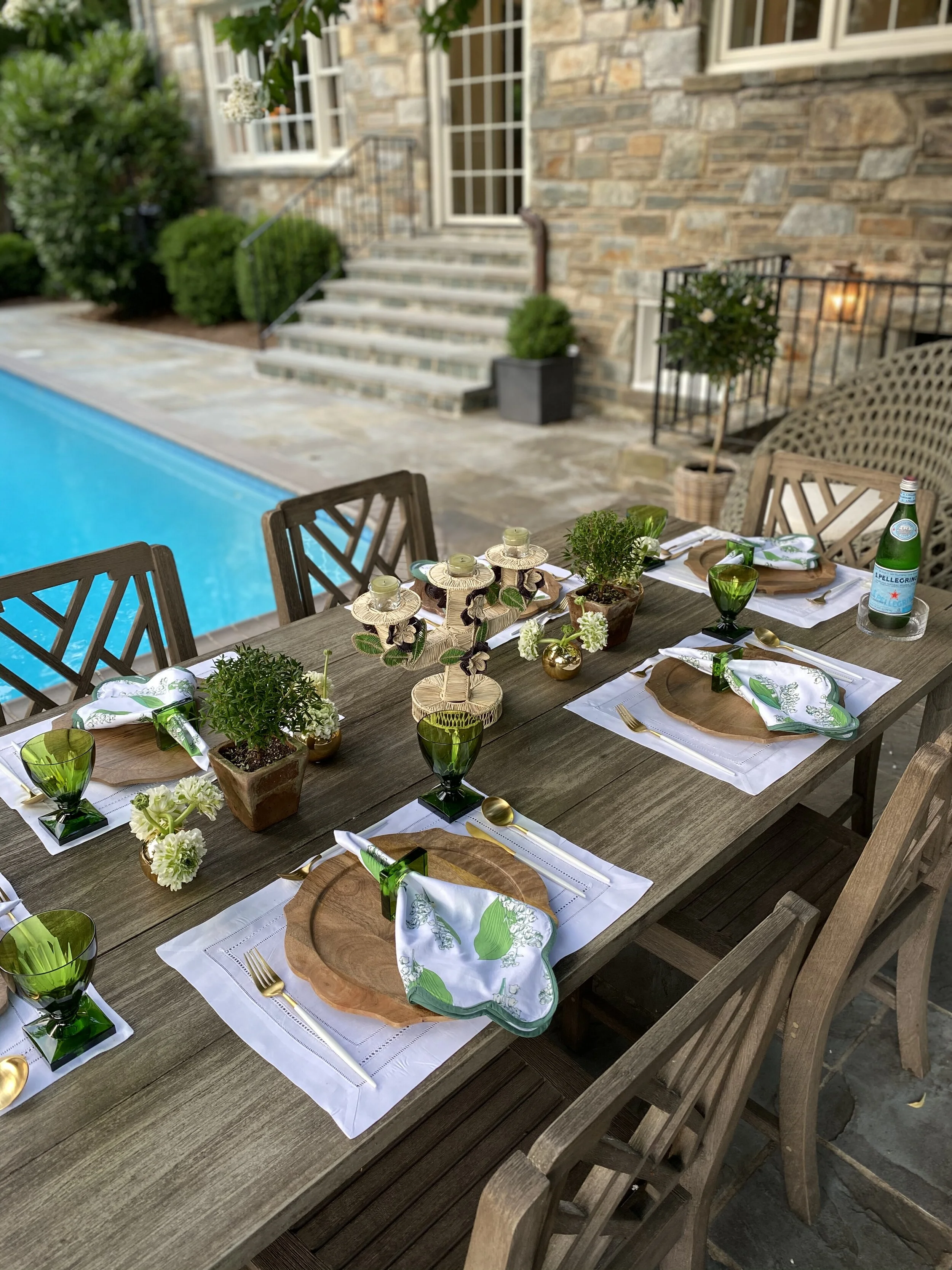 A4B9E1BC-7CF4-4F1D-8D9D-D641E44B6E07