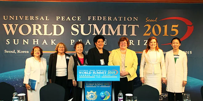 PanelWorldSummit2015.jpg