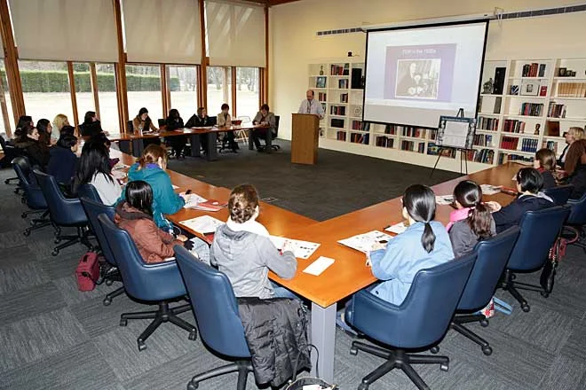 2016-03-20-WFWP-FDR_MG_Lecture.jpg