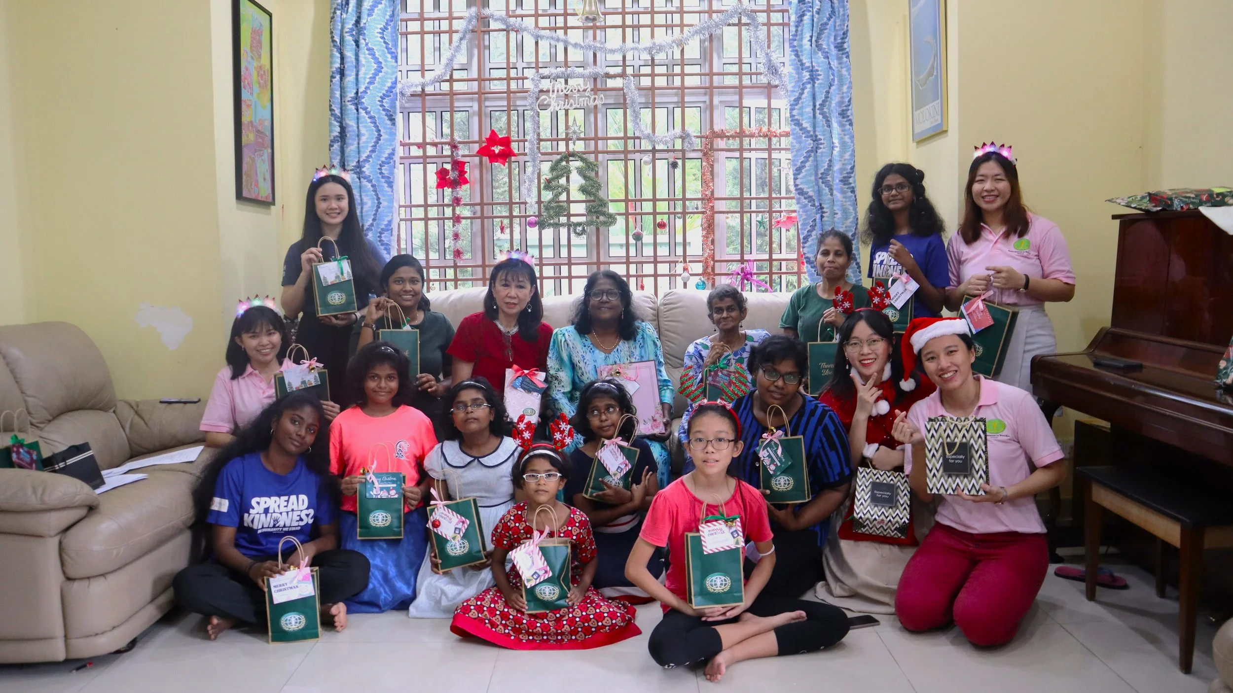 Christmas Visit Children's Home "Openhands Fellowship"