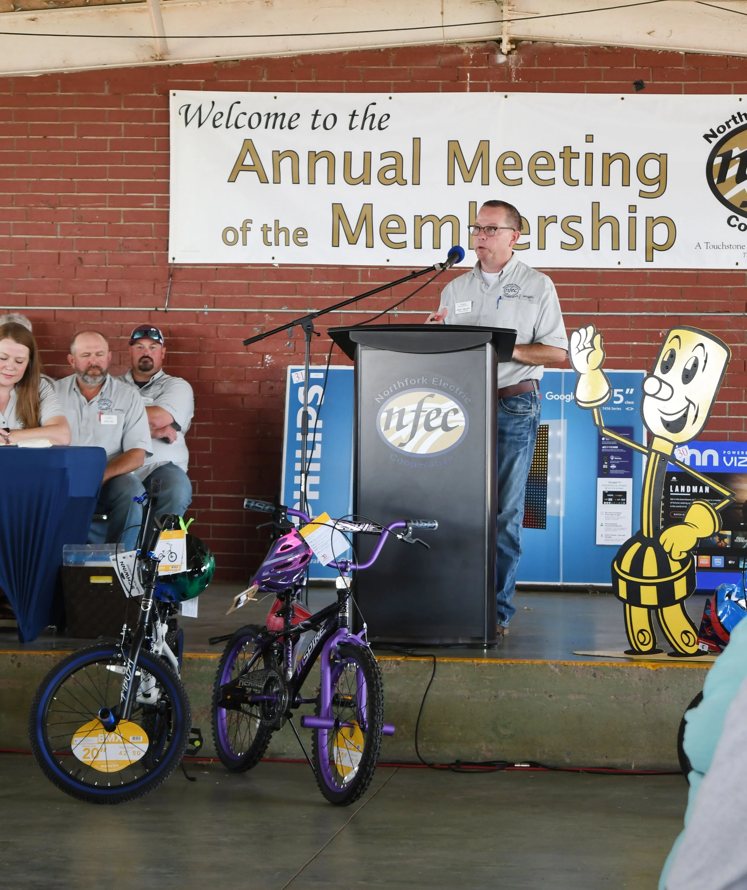 Brent at podium 2.JPG