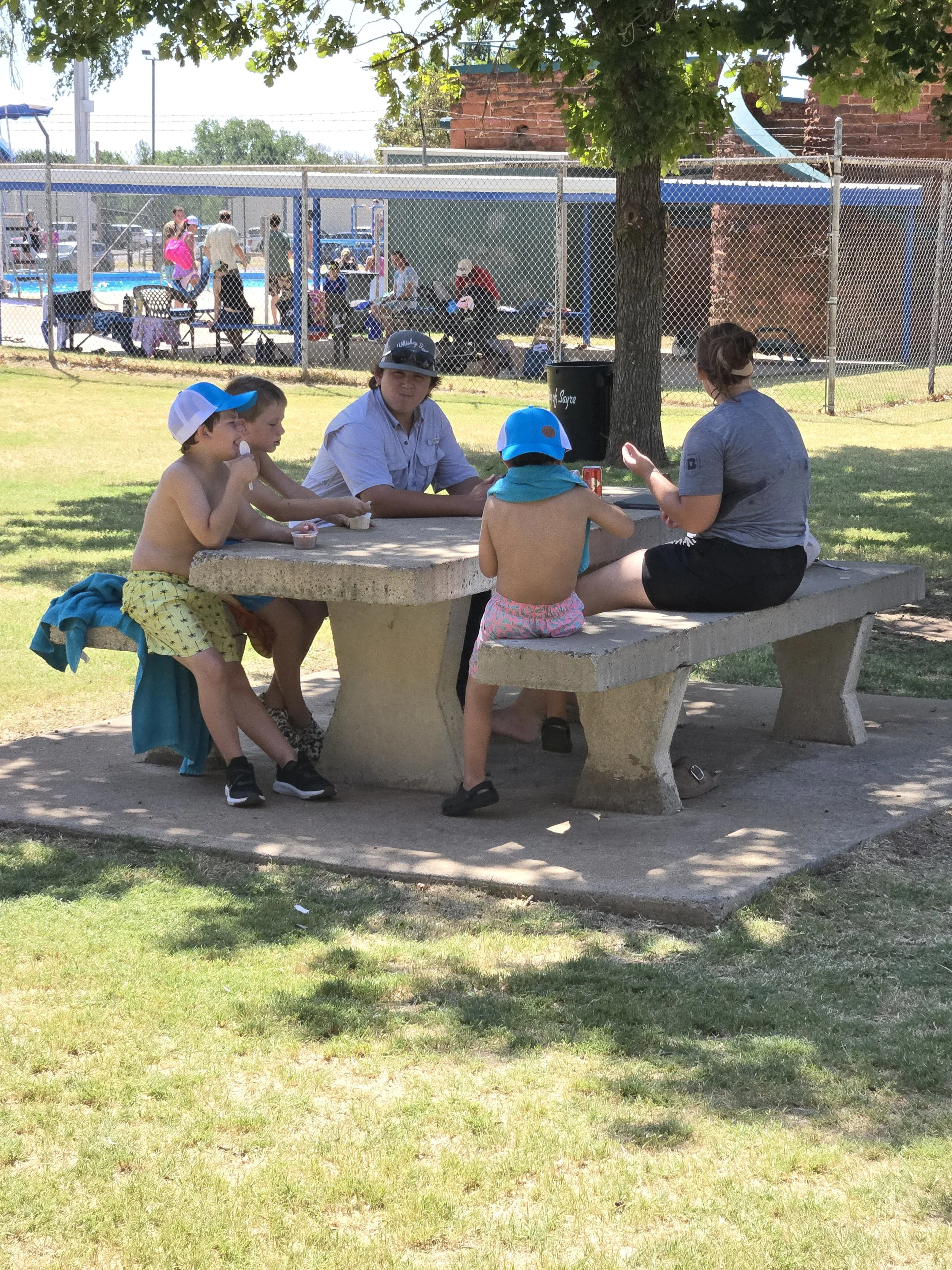 Kids eating.jpg