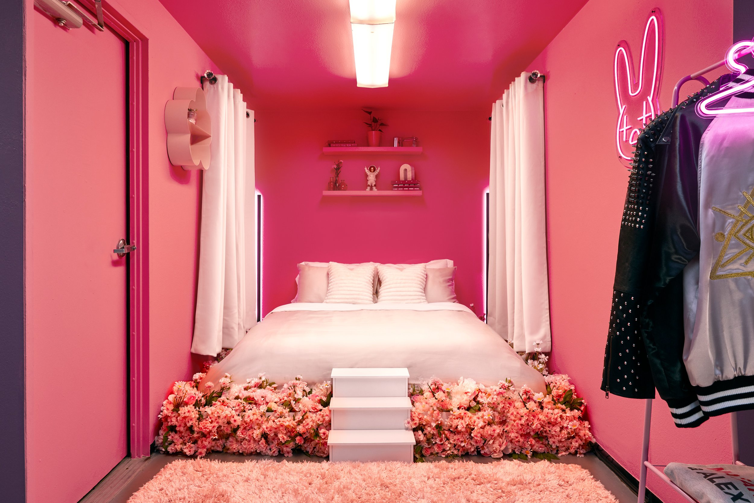 Bad Bunny Airbnb 04 - Bedroom - Credit Christian Torres.jpg