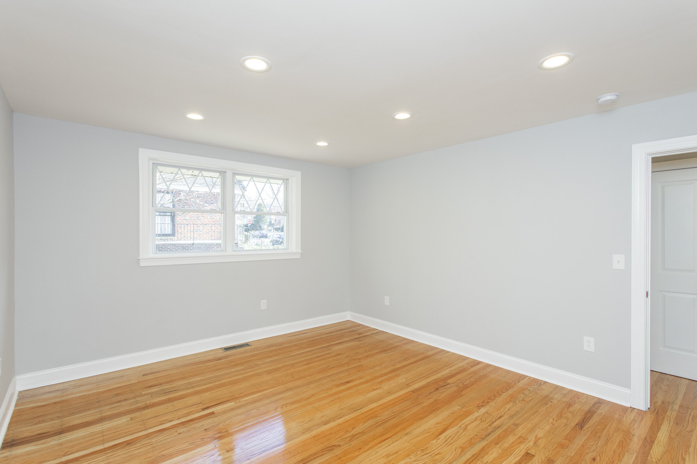 MLS 8021 Rodney St3.jpg