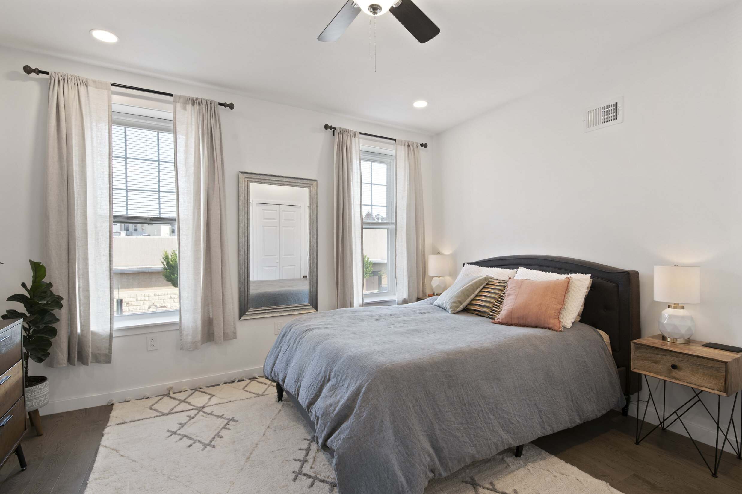 MLS 1525 W Passyunk ave_24.jpg