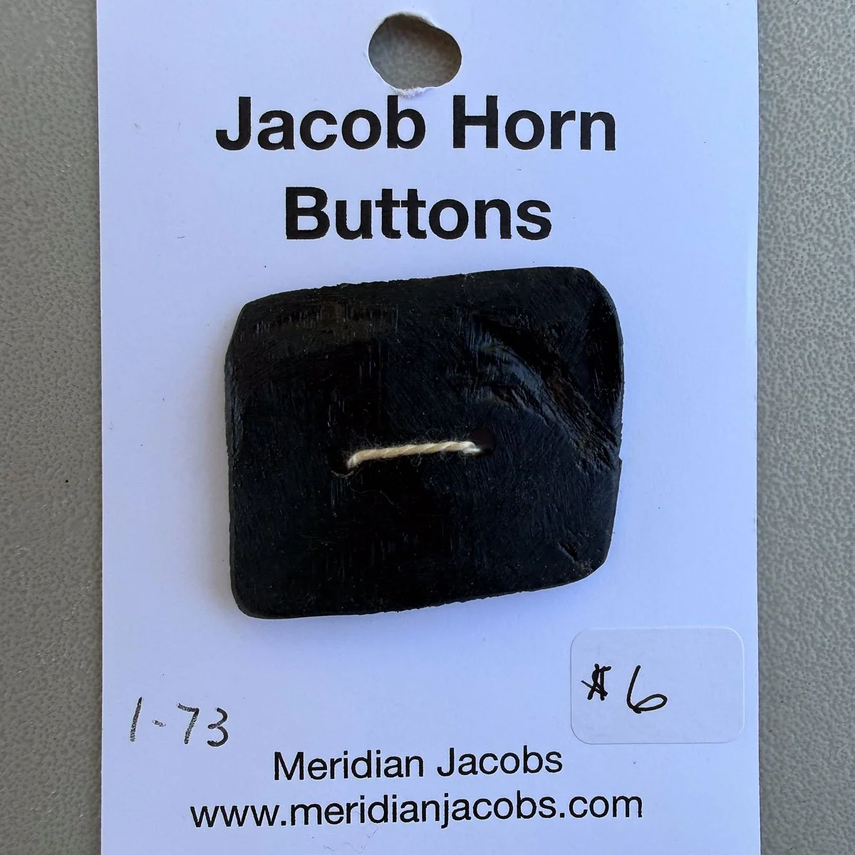 Button 1-73.jpg