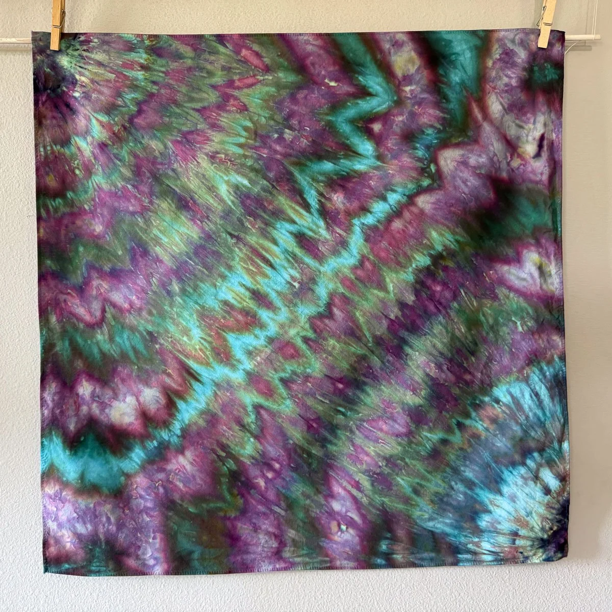 Bandana L27.jpg