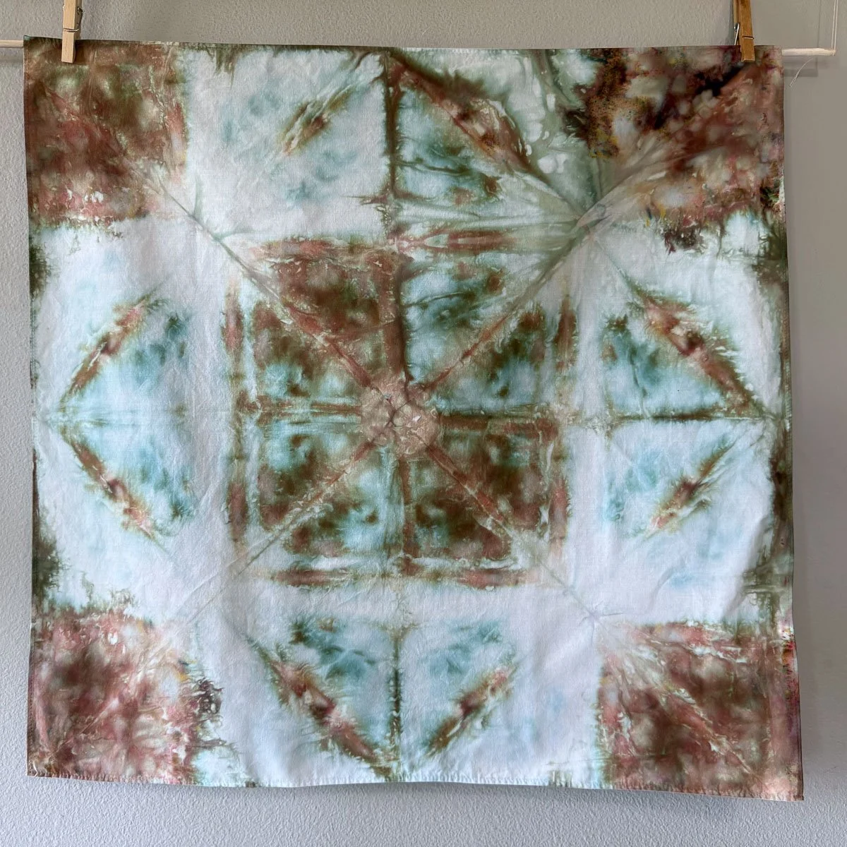 Bandana L37.jpg