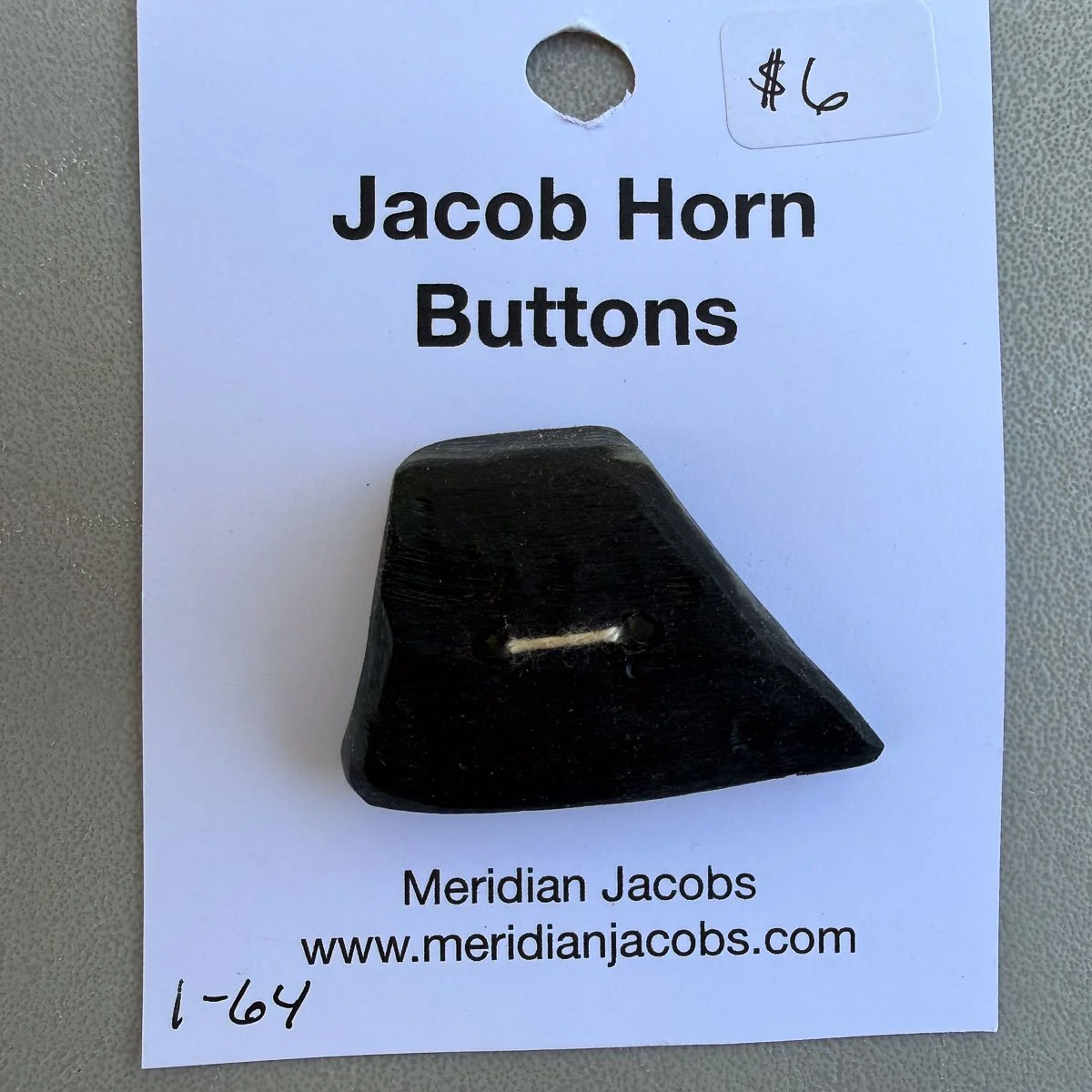 Button 1-64.jpg