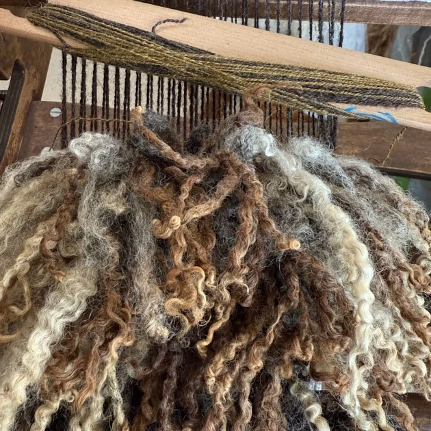 Vararfeldur weaving in progress on loom