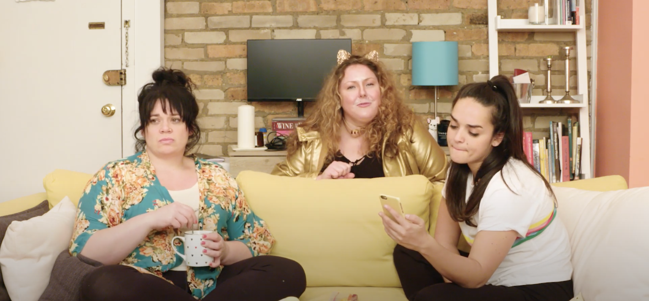 Episode 5 "Online...?"