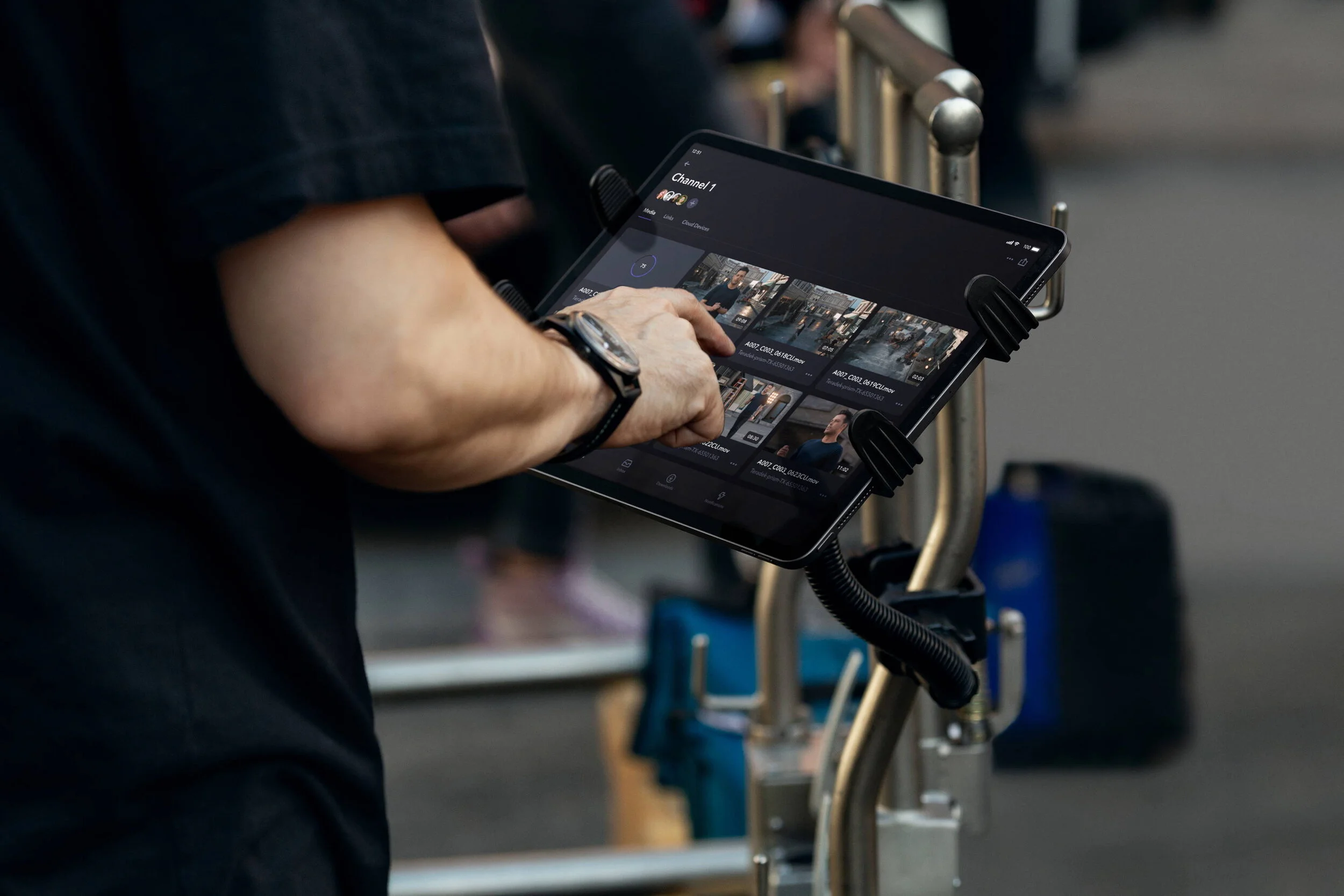 26) Virtually Producing Content for the NFL Draft