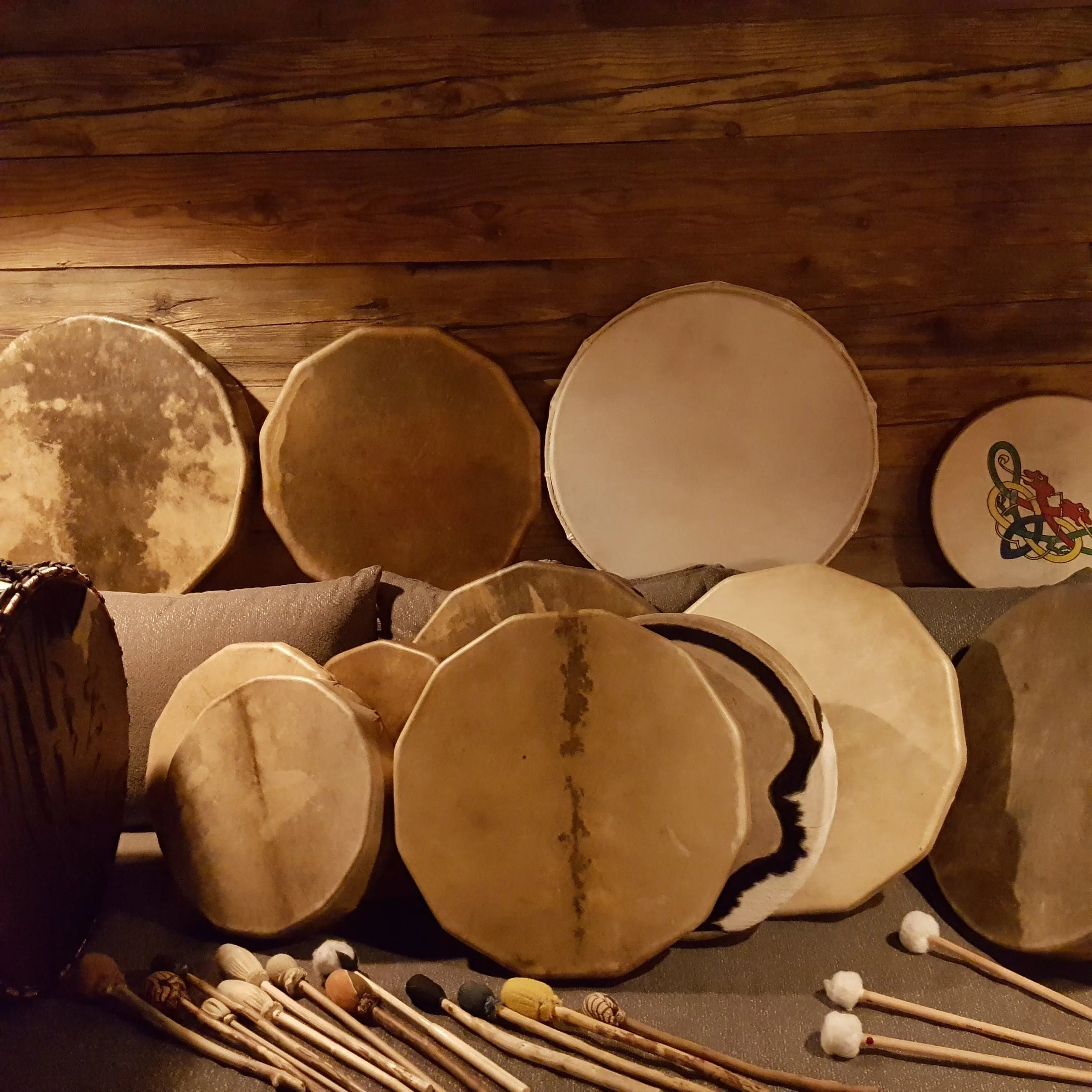 Découverte des tambours ancestraux