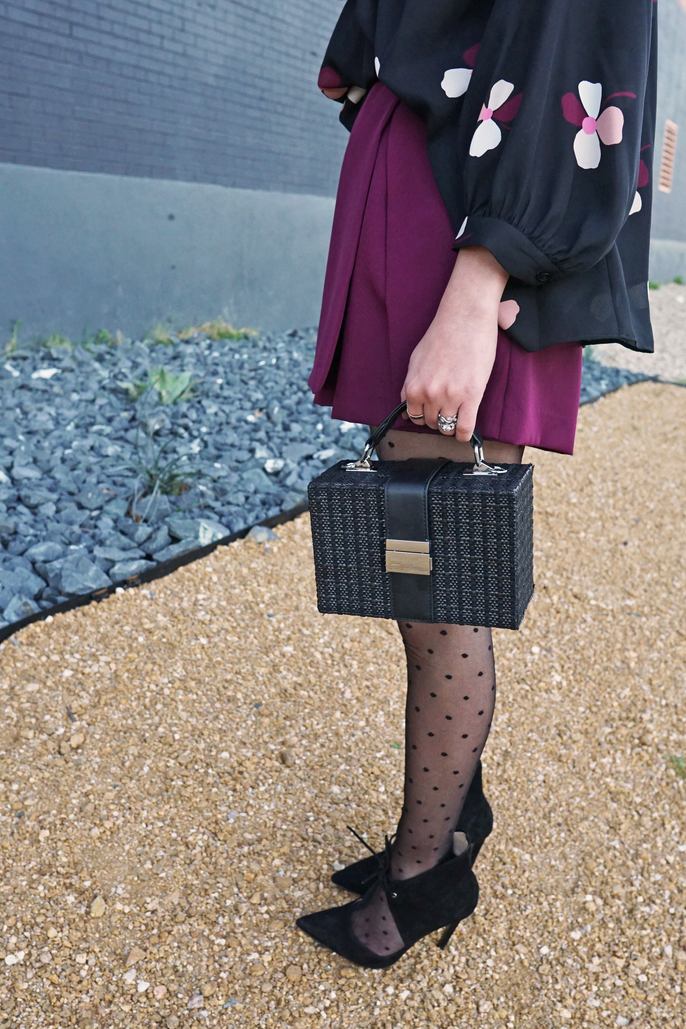 ShirinAskari_Dotted-Tights.jpg