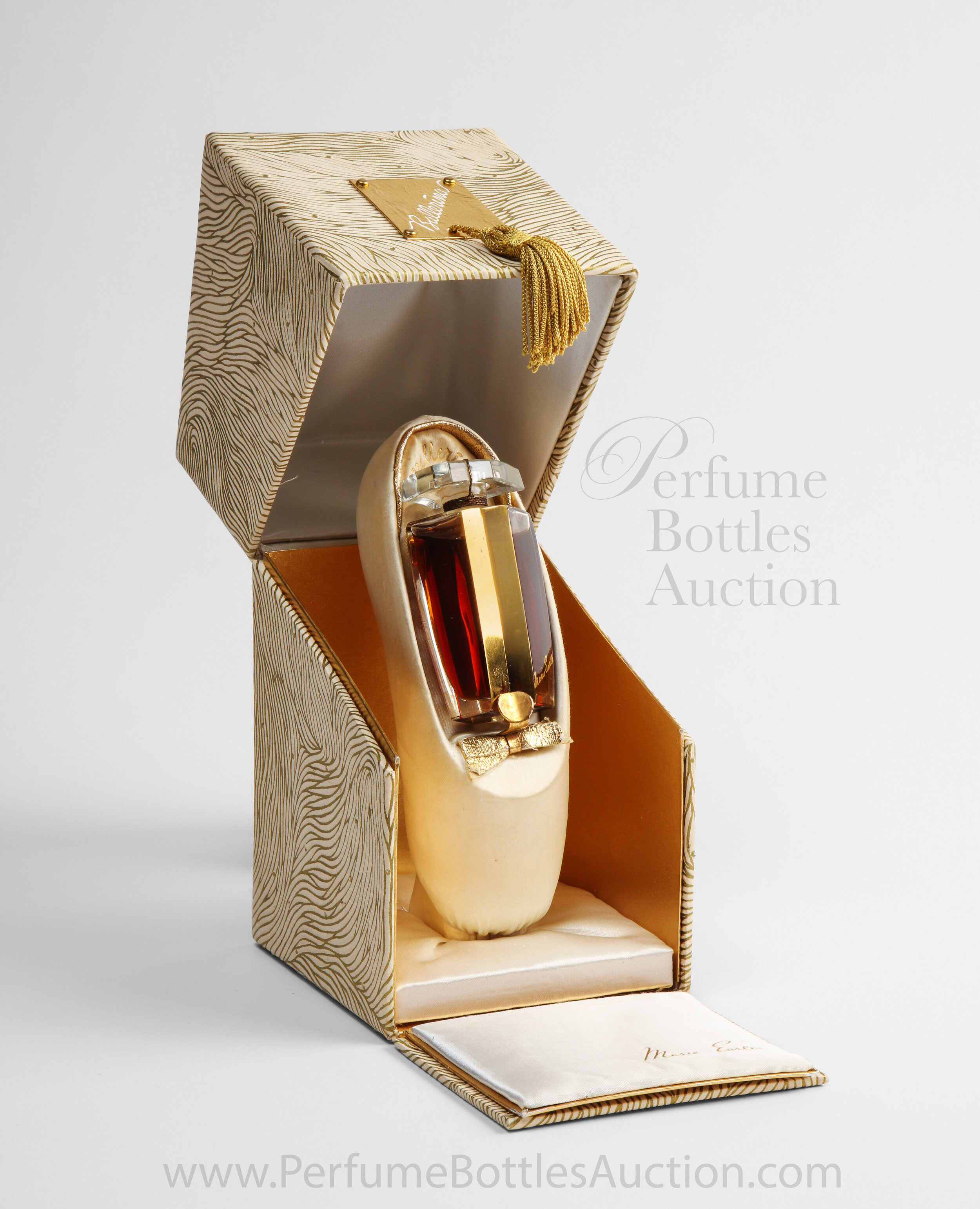 Perfume Bottles Auction 2021 – the rare, unique & ravishing! - The