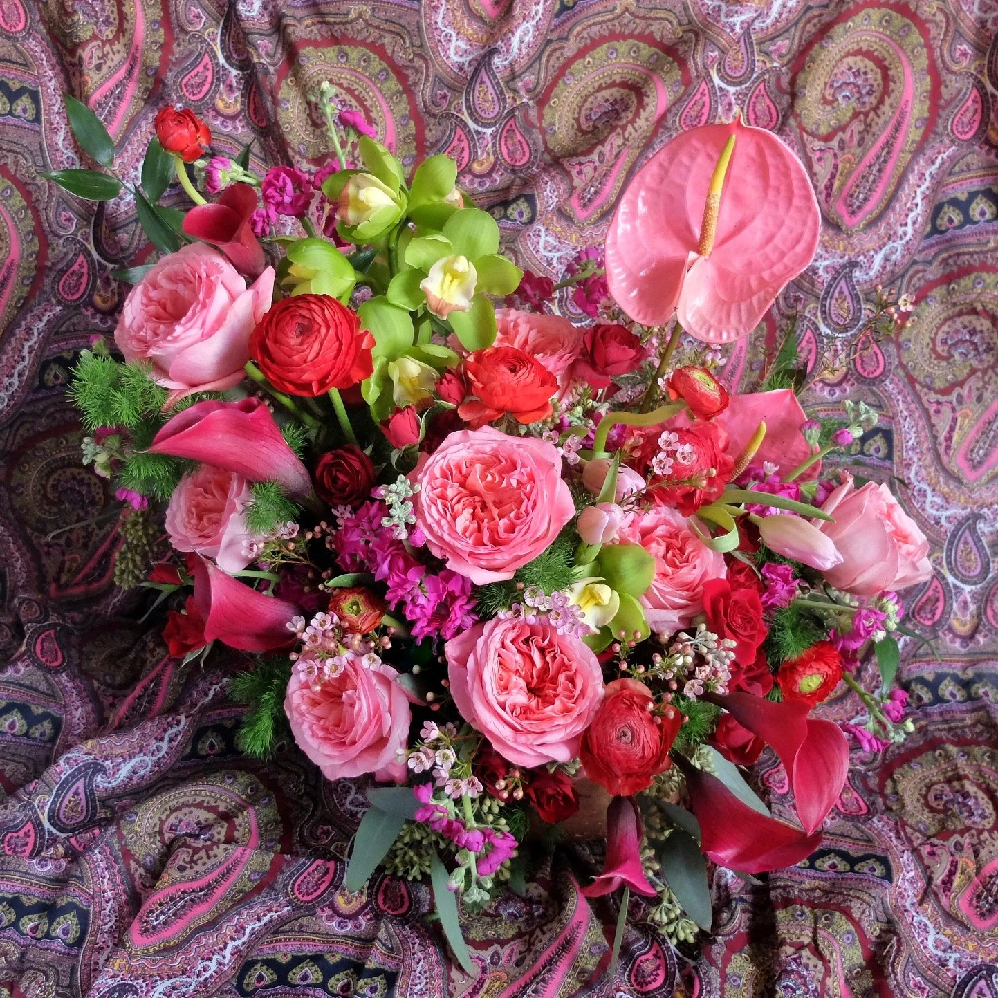 For Delivery - Valentine’s Day Arrangement - Luxe Size