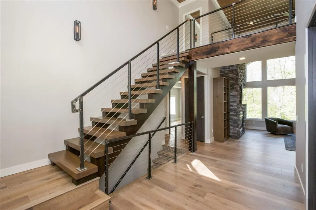 Foyer 2.jpg