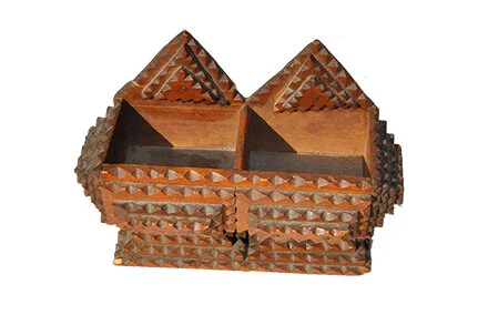 Vintage Folk Art Desktop organizer