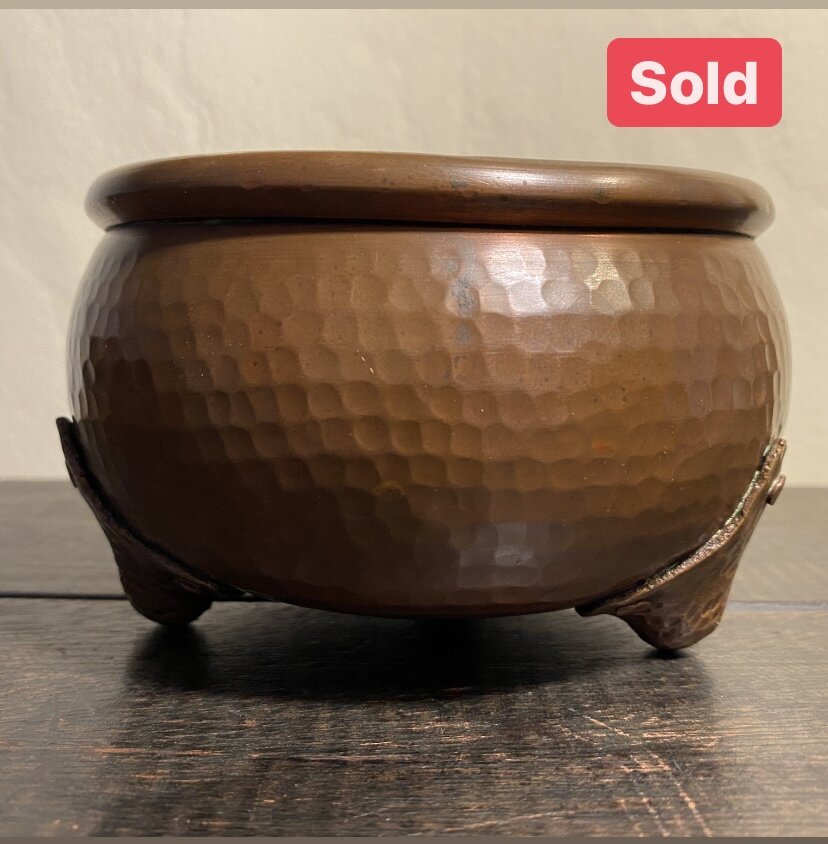 Gustav Stickley Nut Bowl 