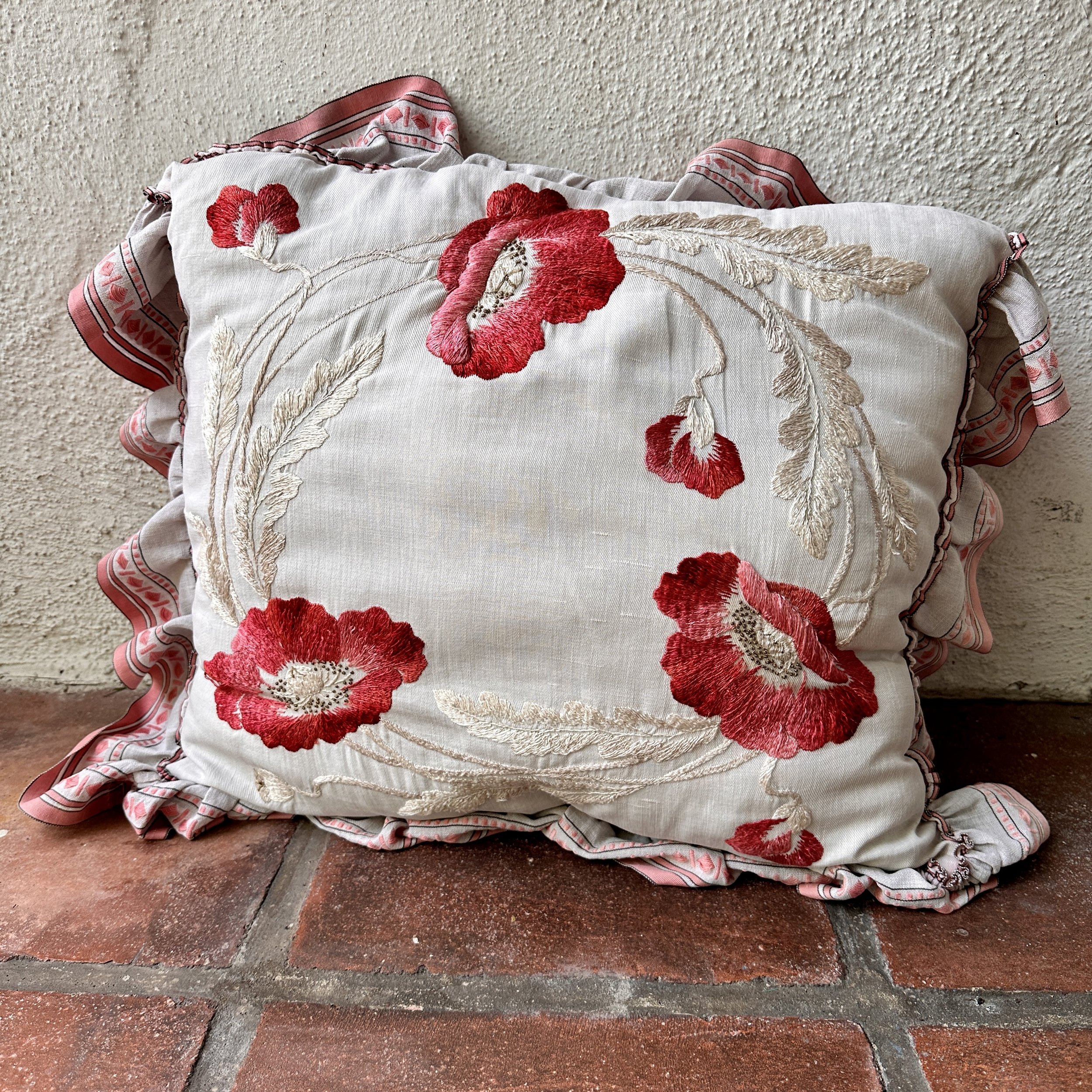 Arts &amp; Crafts Poppy Pillow