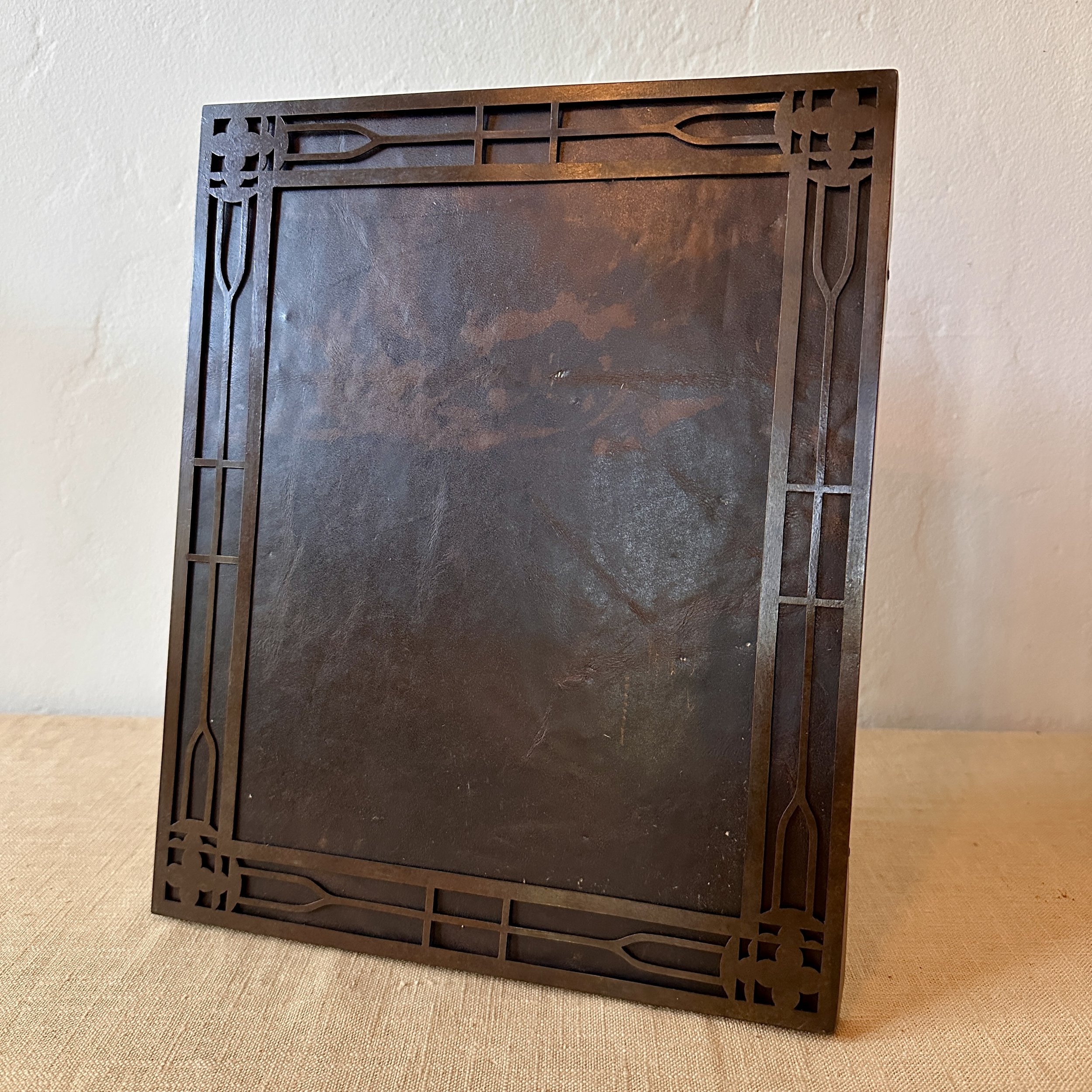 Heintz Art Metal Frame