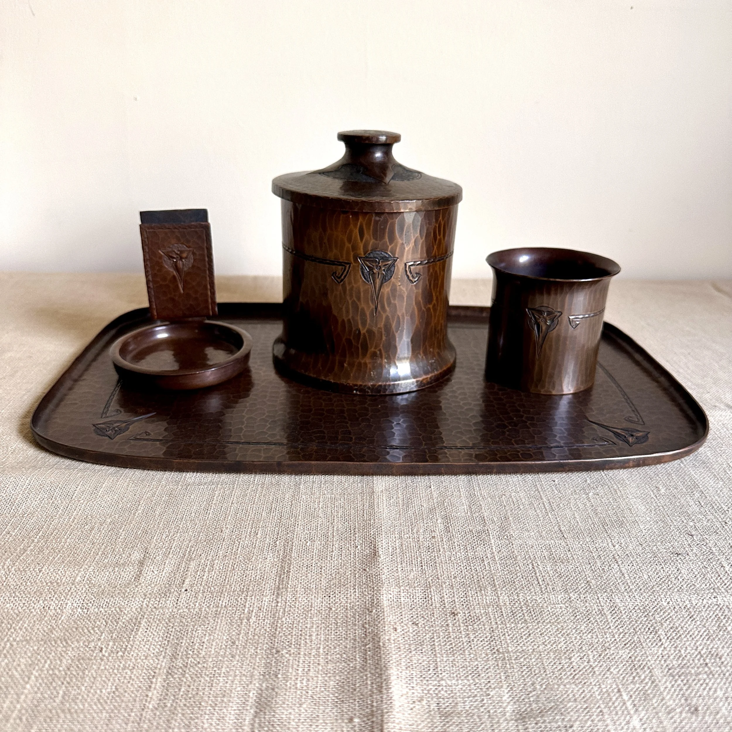 Roycroft Smoking Set