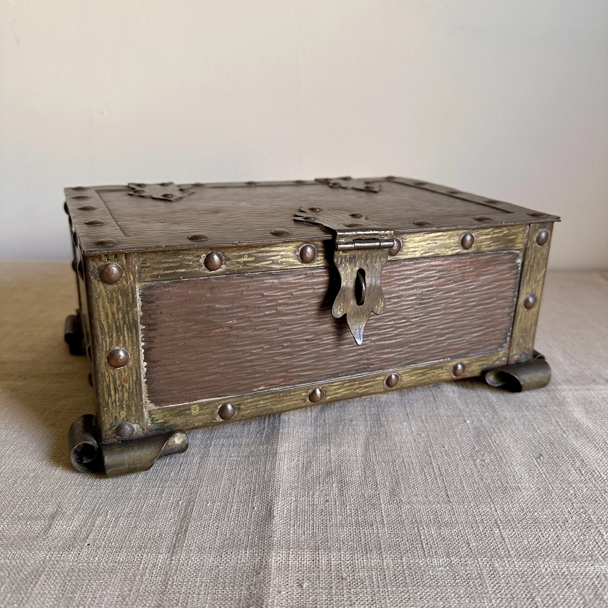 Onondaga Metal Shops Humidor