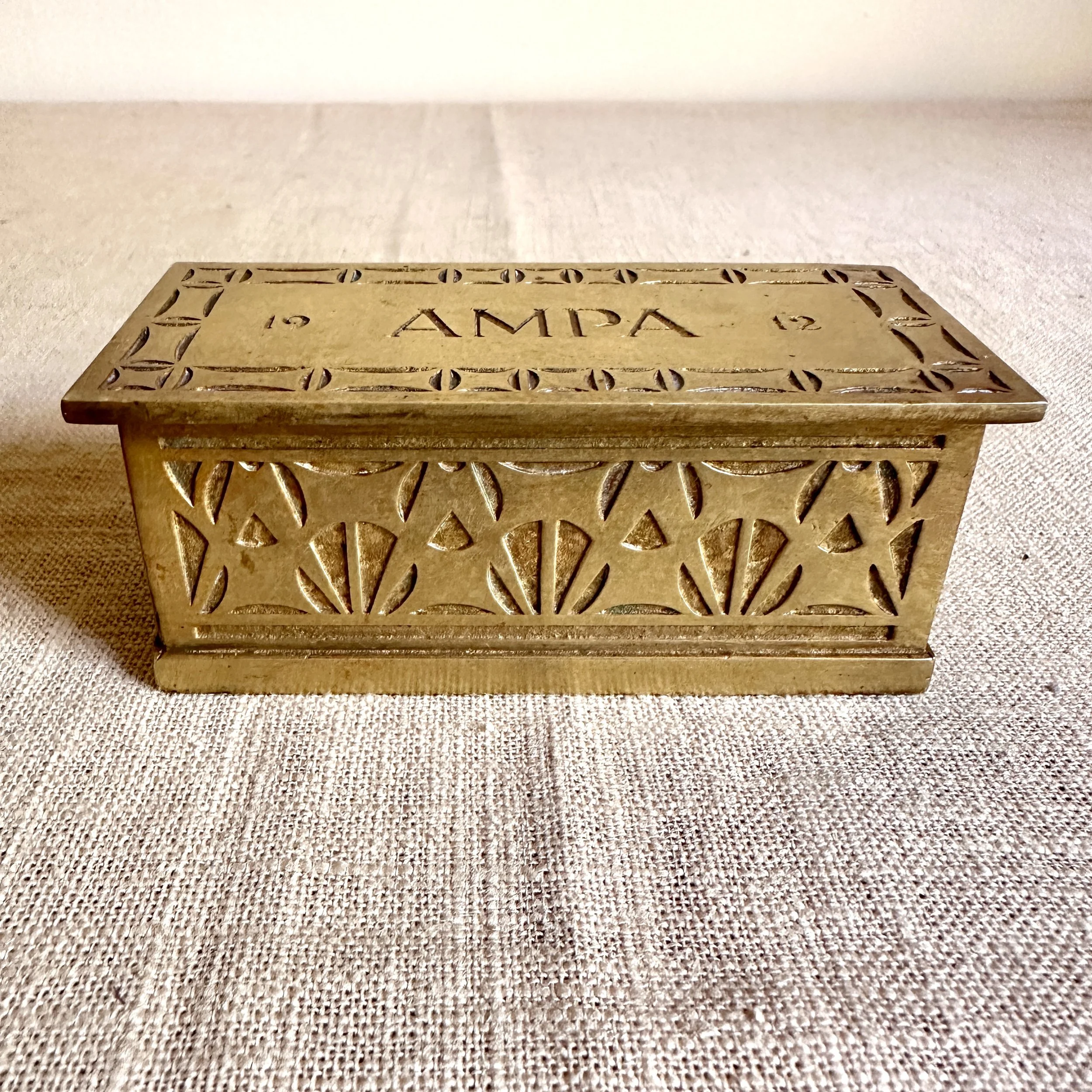 Jarvie AMPA Box
