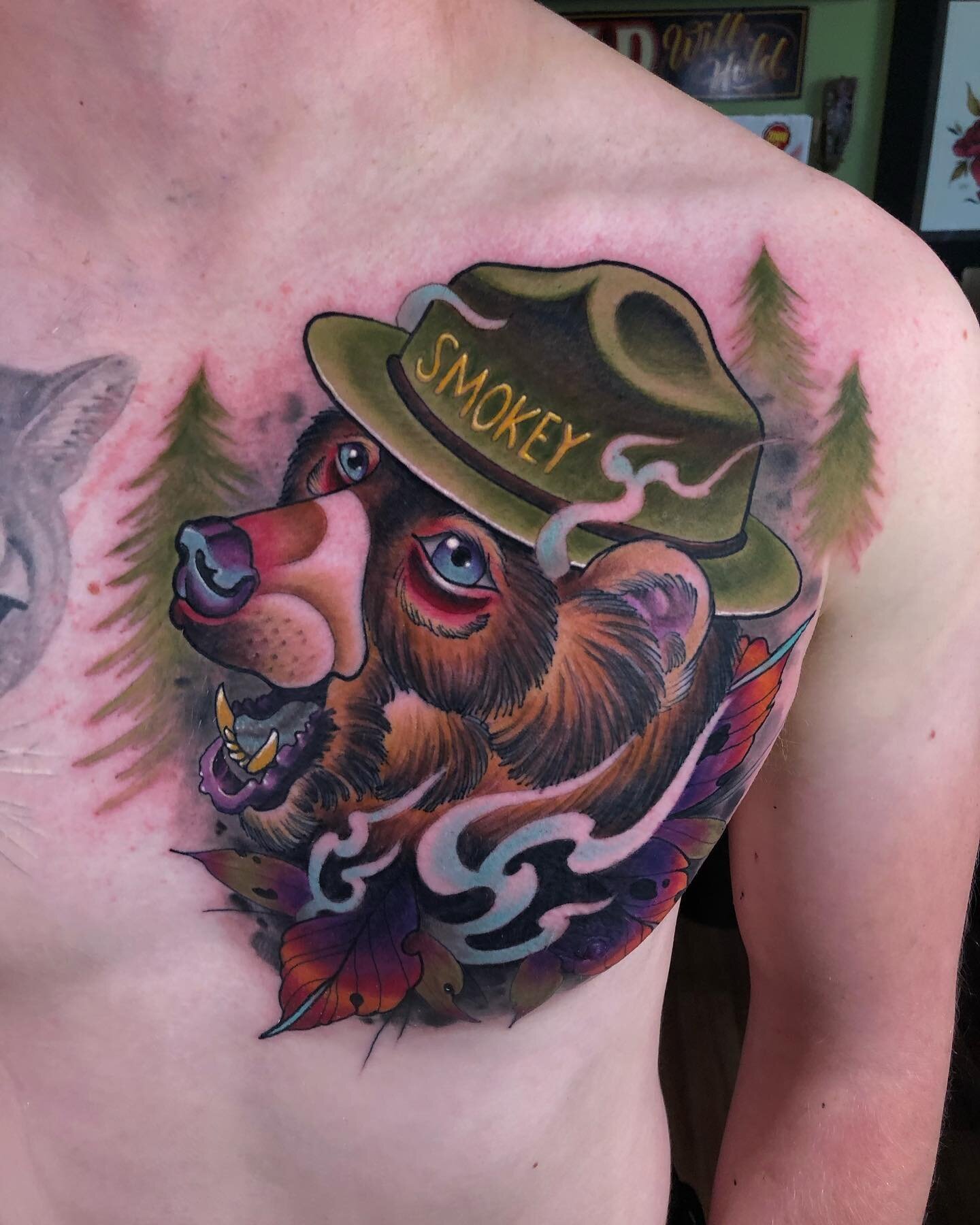 Only you can prevent forest fires 🐻🔥This Smokey Bear had been up for grabs for awhile after it&rsquo;s original client no showed. I always knew it would find a better home. Thanks again, Dakota!
&bull;
To book an appointment, hit the link in my bio