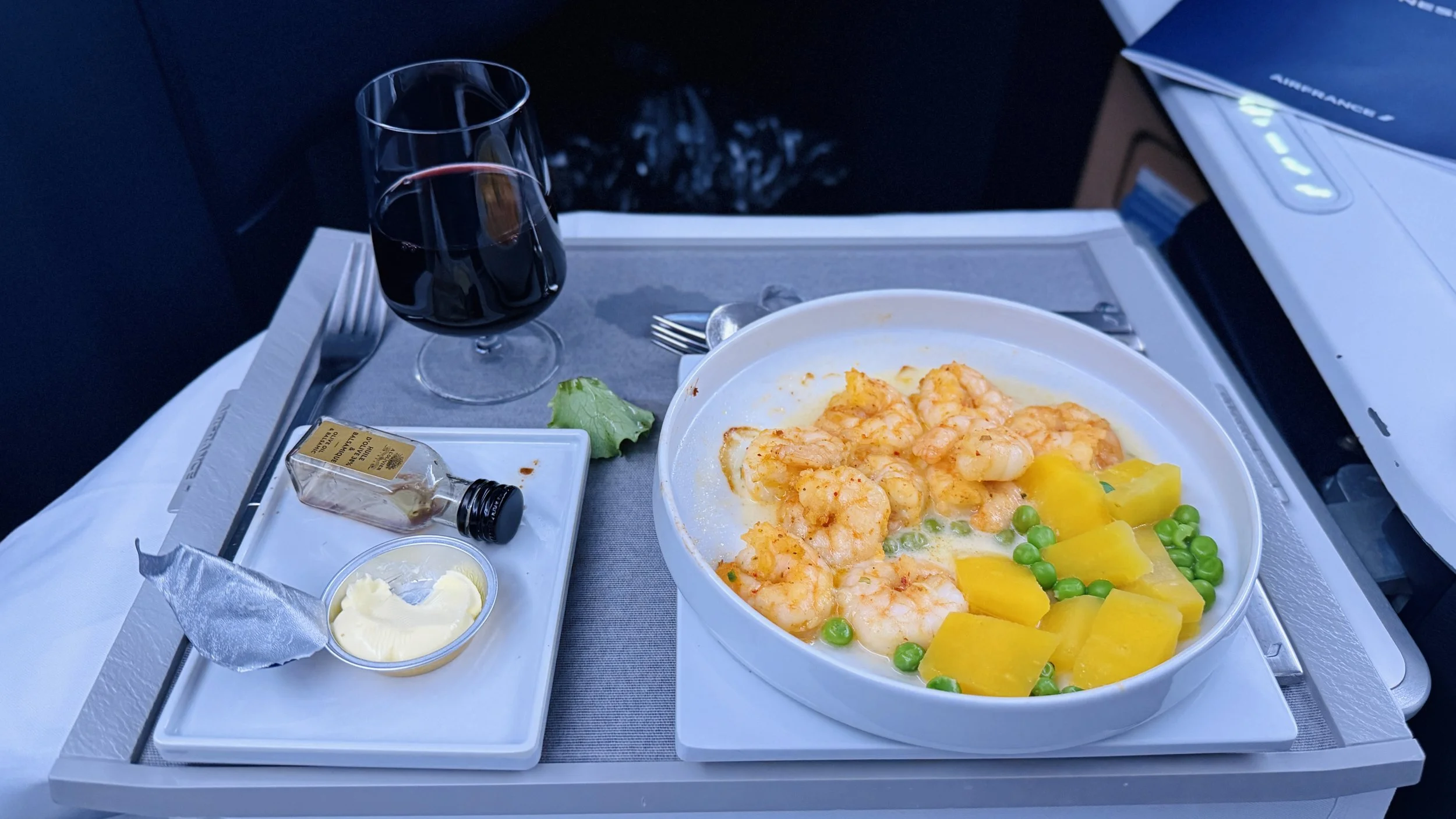 I enjoyed the salmon and shrimp royale for dinner