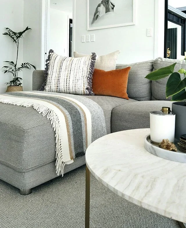Autumn is the perfect time to change up the look and feel of your home my simply changing out your cushions and adding a cosy throw. I am loving the deep rust and warm brass tones at the mo.